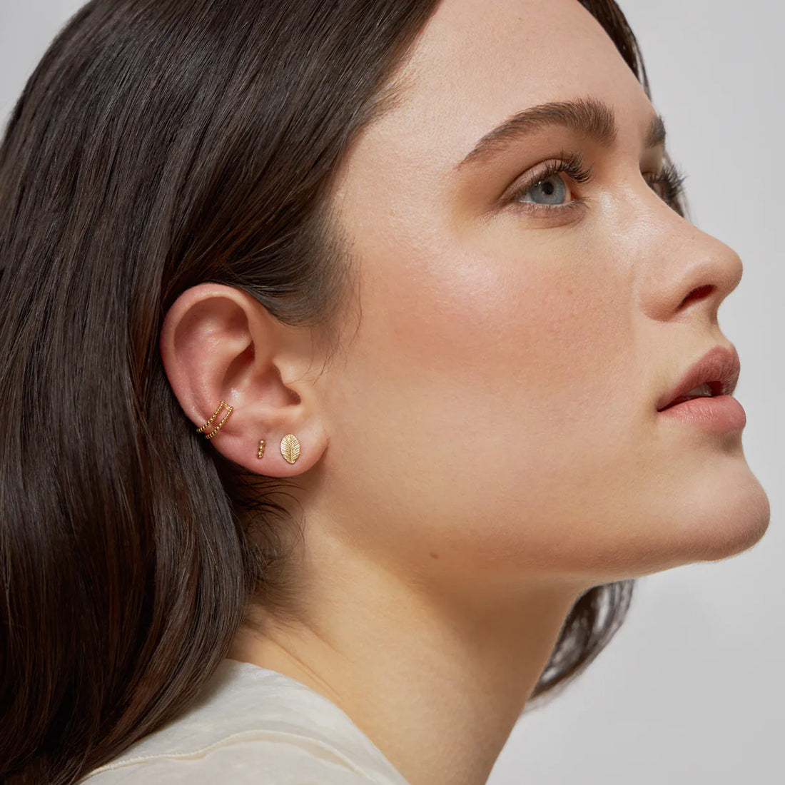 Stecker "Tiny Pearls" vergoldet