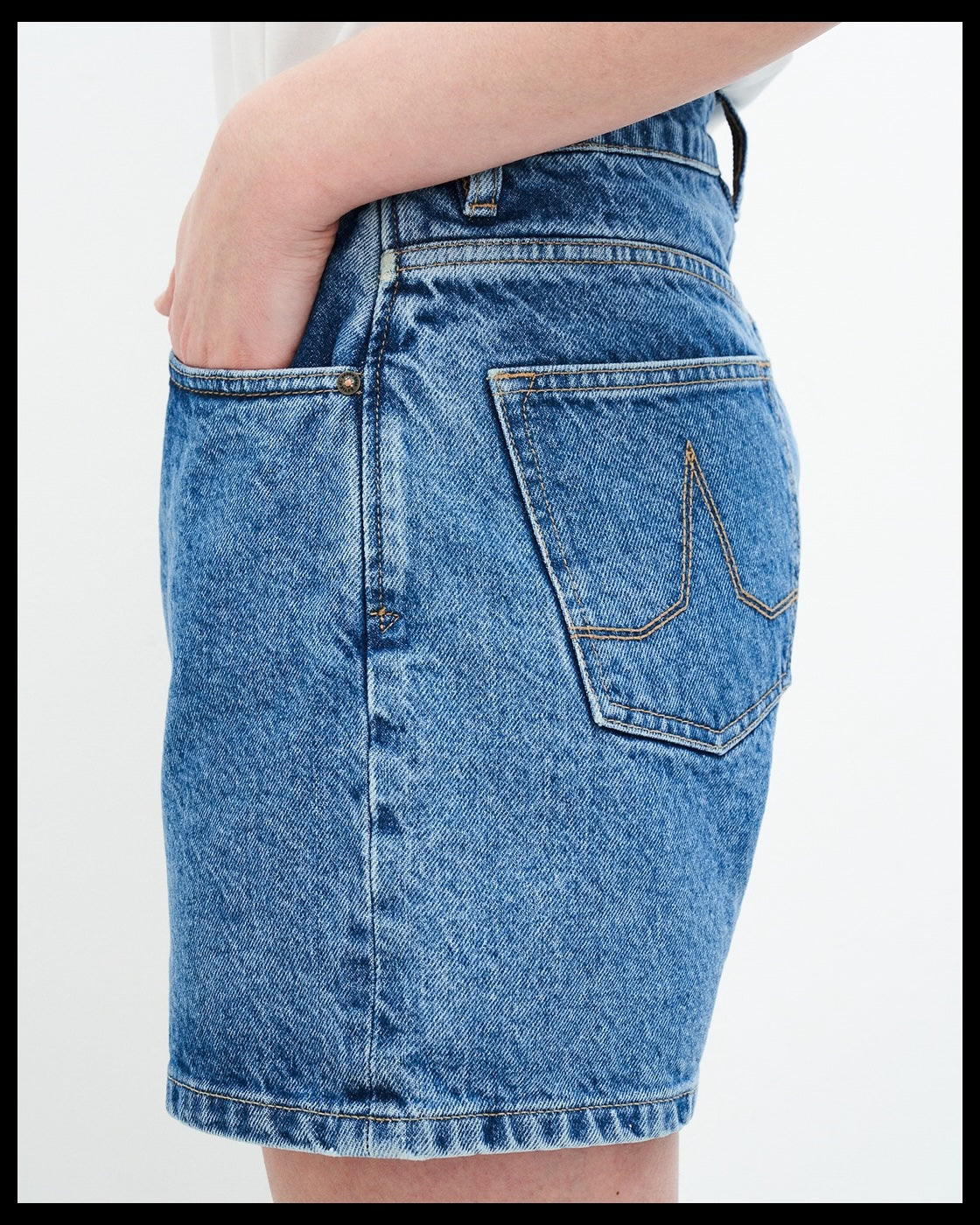 DEMIN SHORT VINTAGE BLUE
