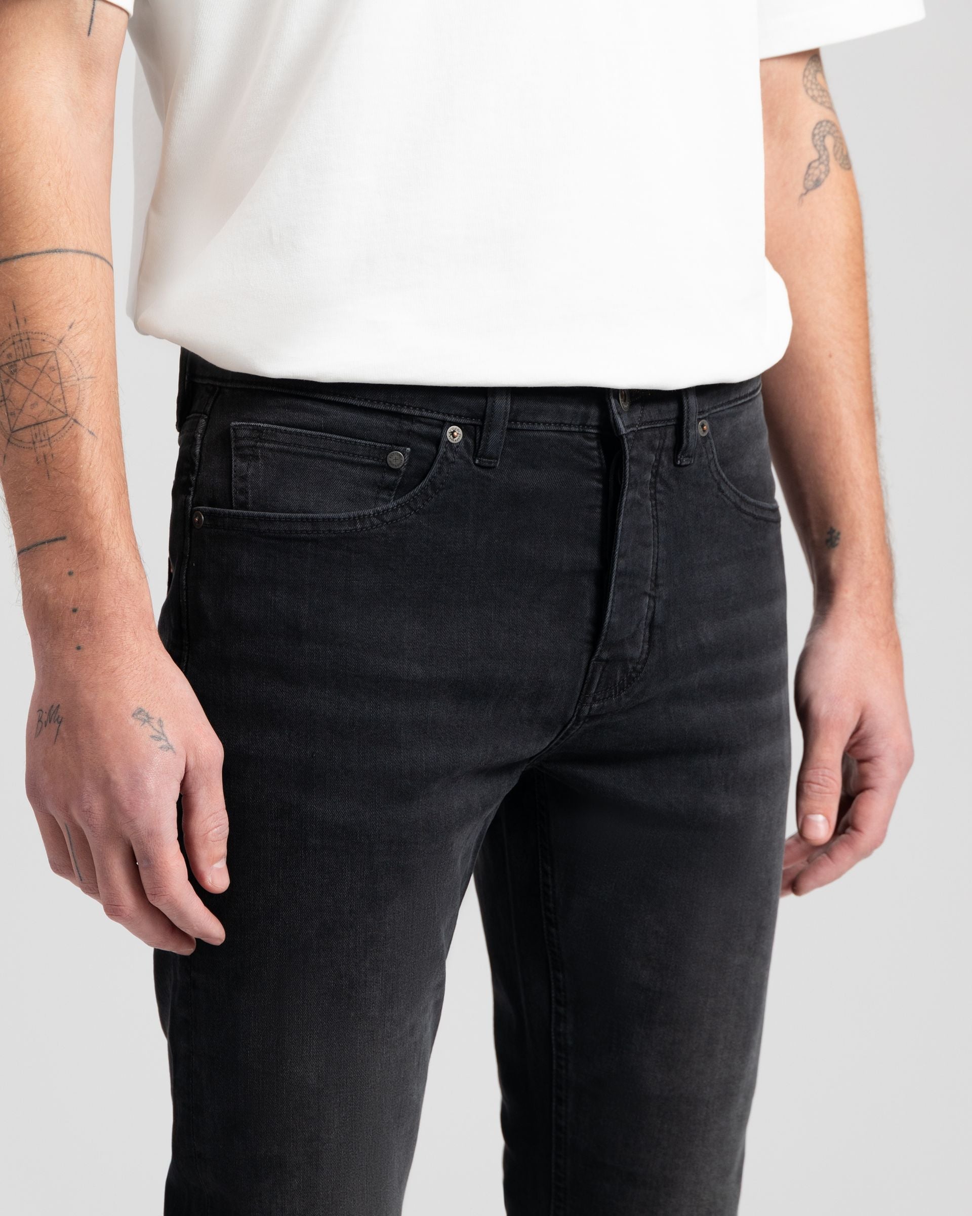 Jamie Slim – Worn in Black