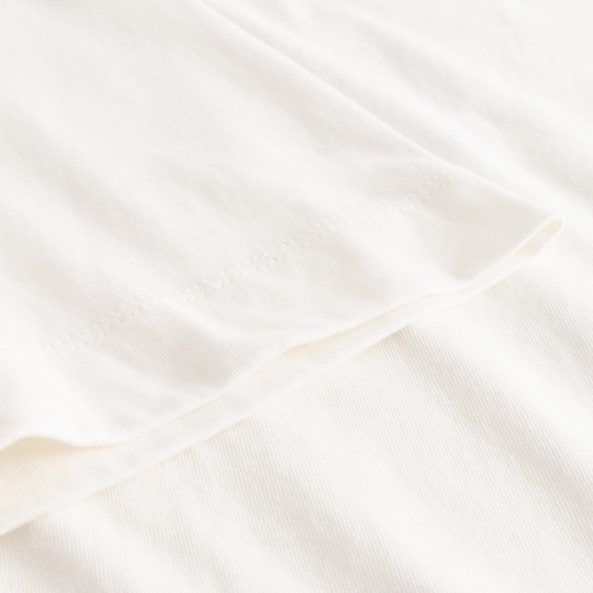 T-Shirt „Vadstena Tomato“ Off-White – Bio-Baumwolle Damen T-Shirt