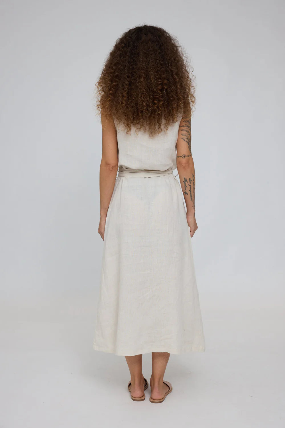 KLEID SLEEVELESS LINEN MAXI