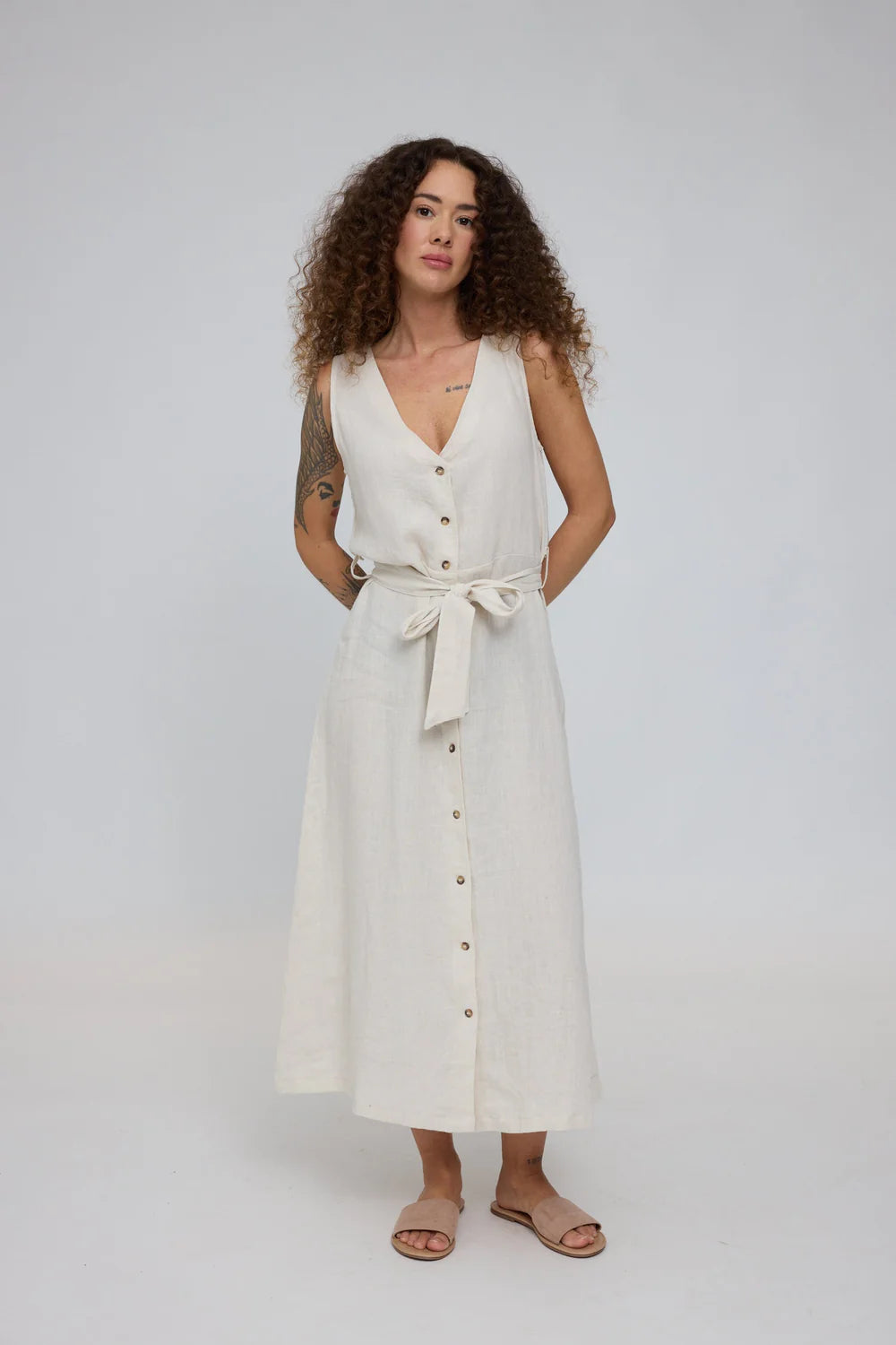 KLEID SLEEVELESS LINEN MAXI