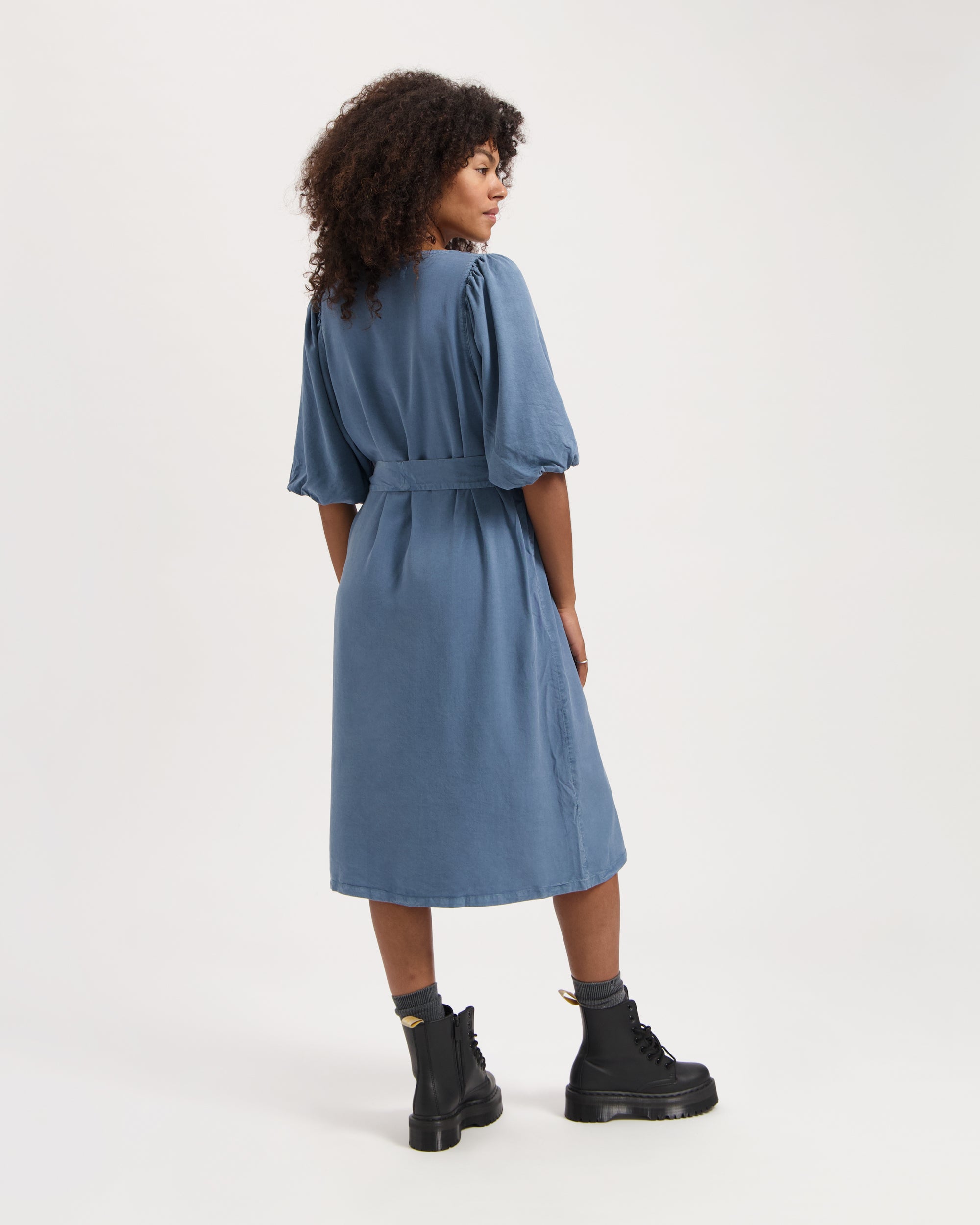 May Kleid Coronet