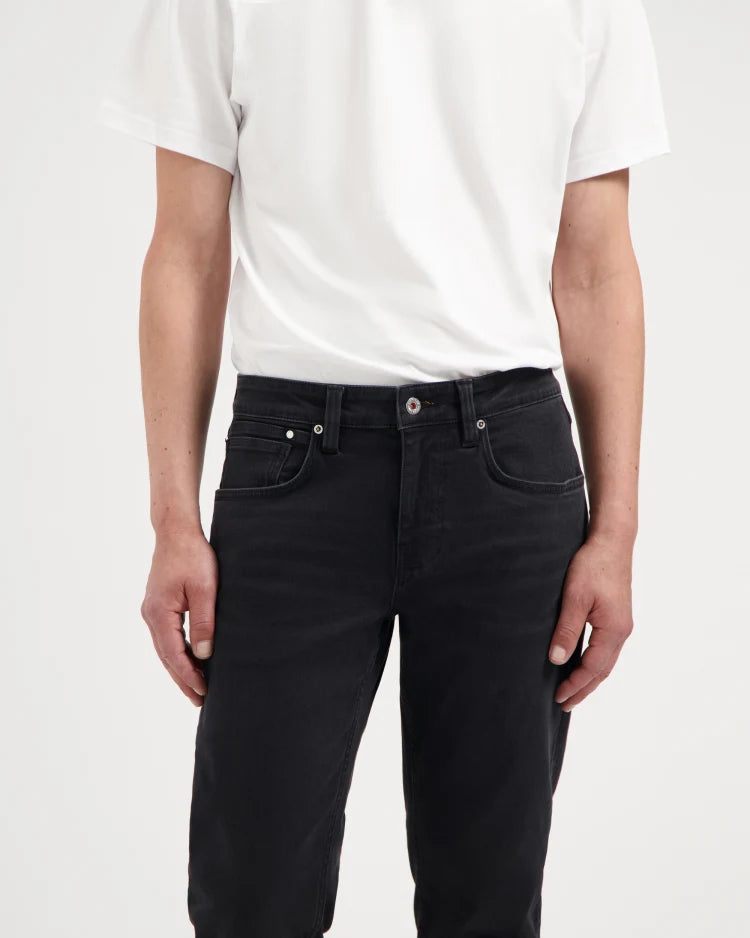 Nick Straight Worn In Black