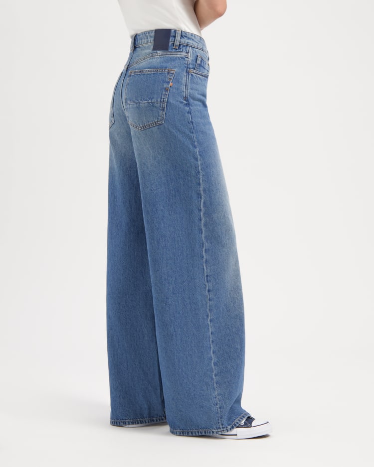 Francis Super Wide, Rosebowl Blue