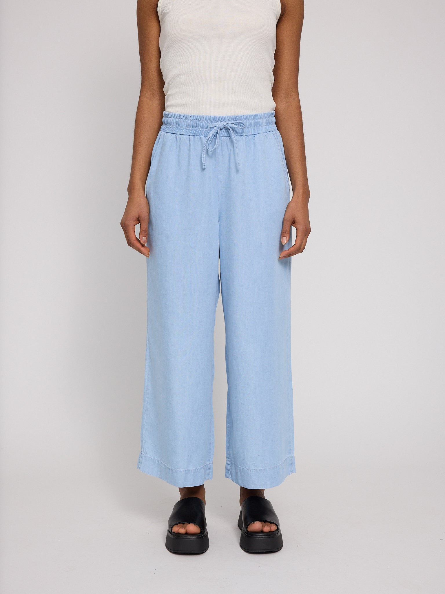 Wide Leg TENCEL™ Hose mit elastischem Bund