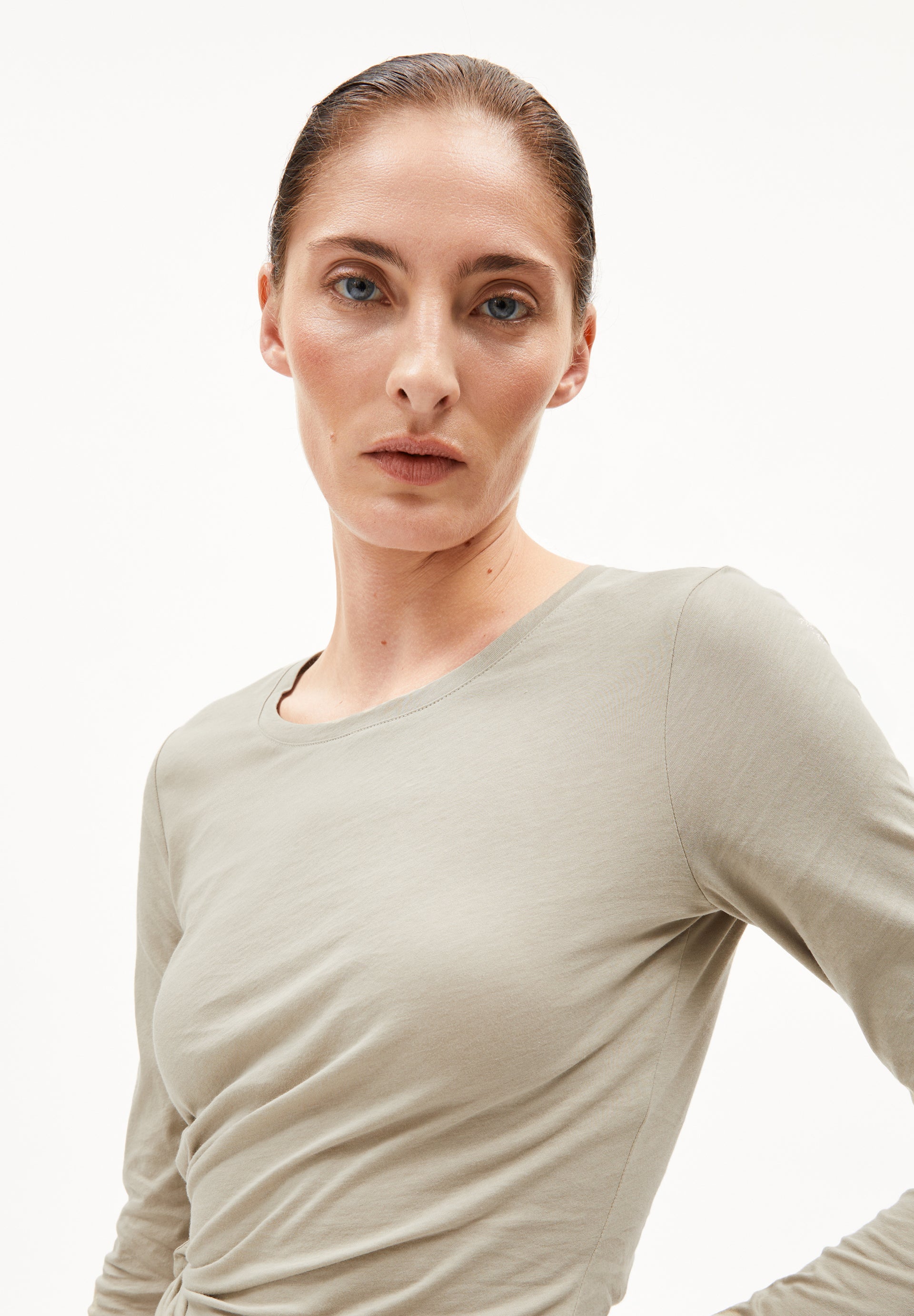 EINIAARA SOFT LONGSLEEVE