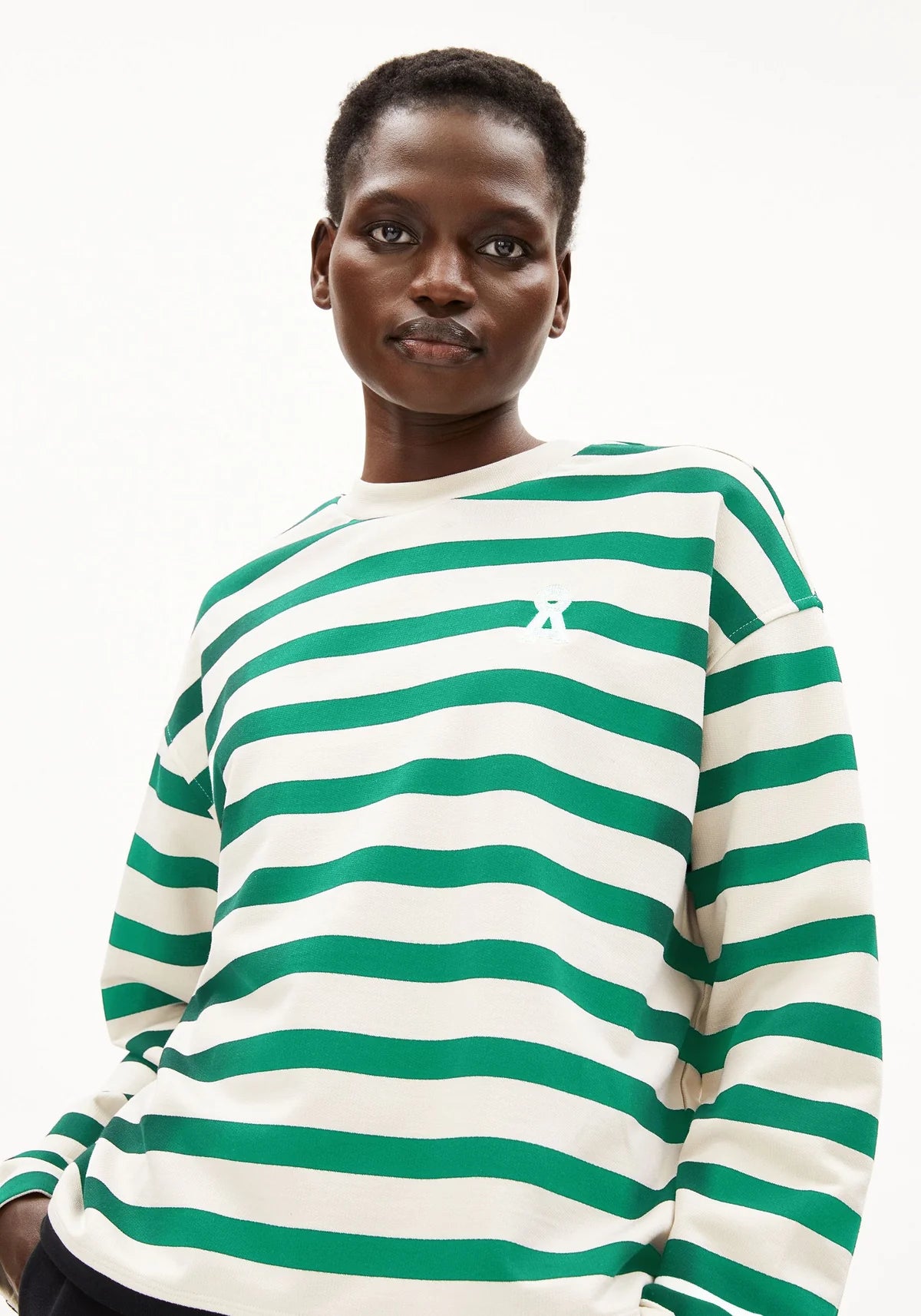 ICONIC Å FRANKAA BOLD SWEATSHIRT 100% Bio-Baumwolle