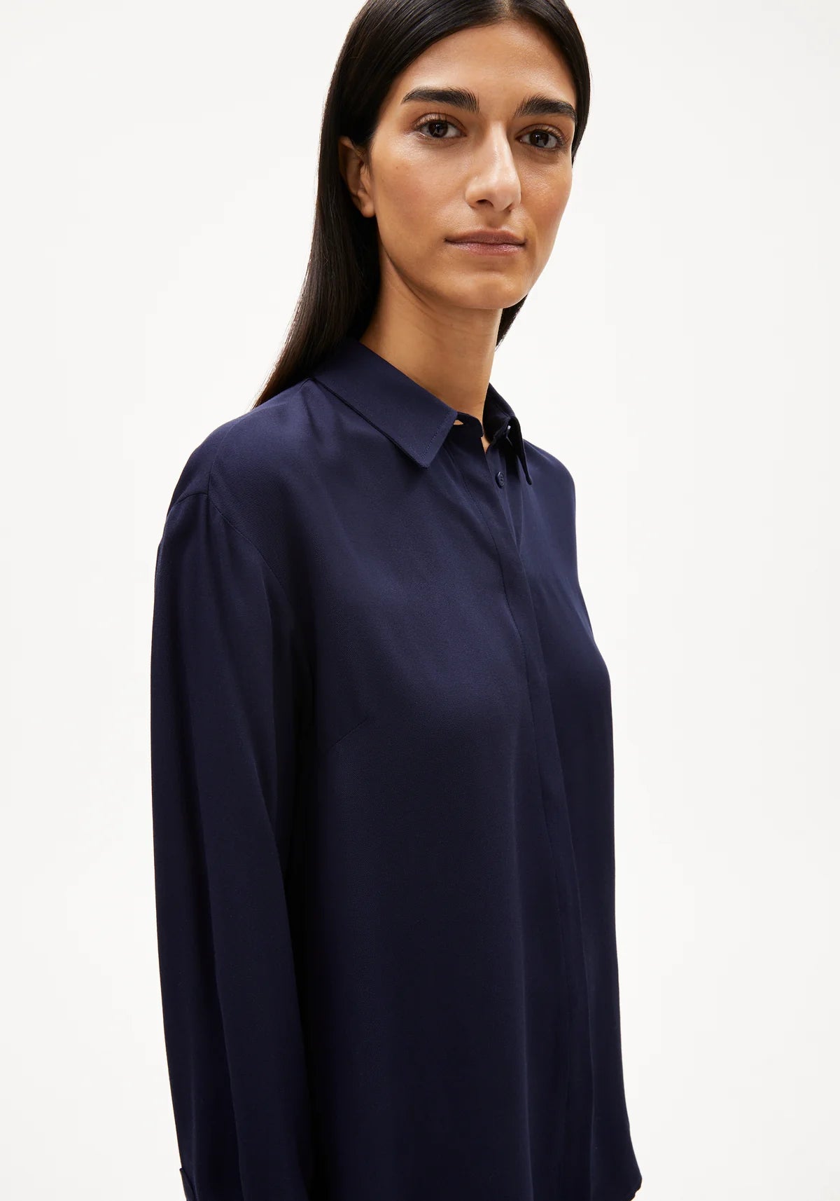 Larisaana Longsleeve Blouse – tinted navy