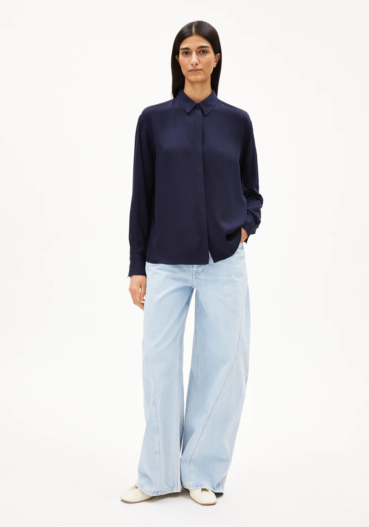 Larisaana Longsleeve Blouse – tinted navy