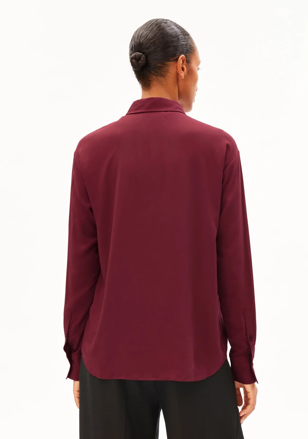 LARISAANA LONGSLEEVE BLOUSE