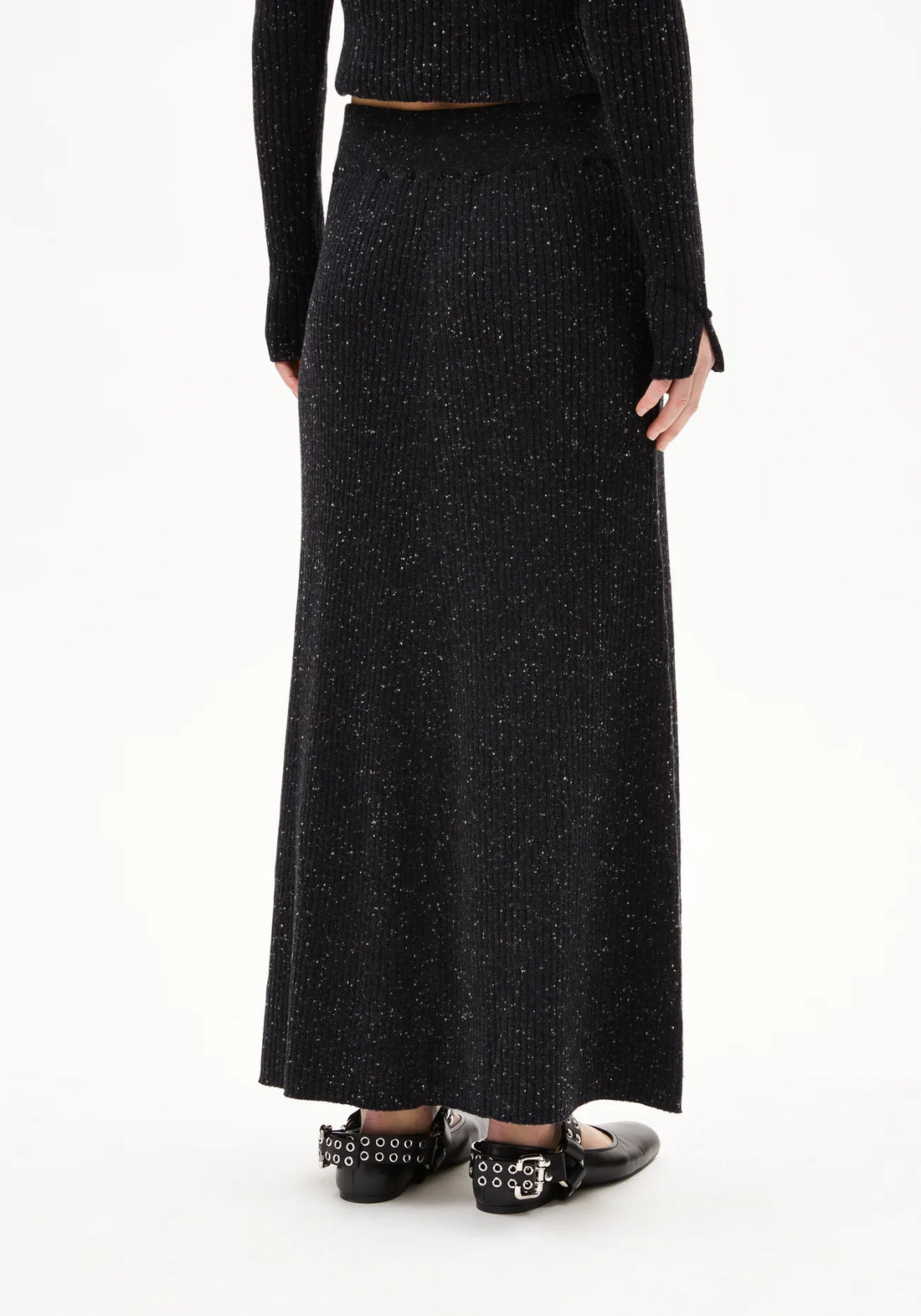 HANAA TWEED Strickrock aus recyclem Bio-Woll Mix