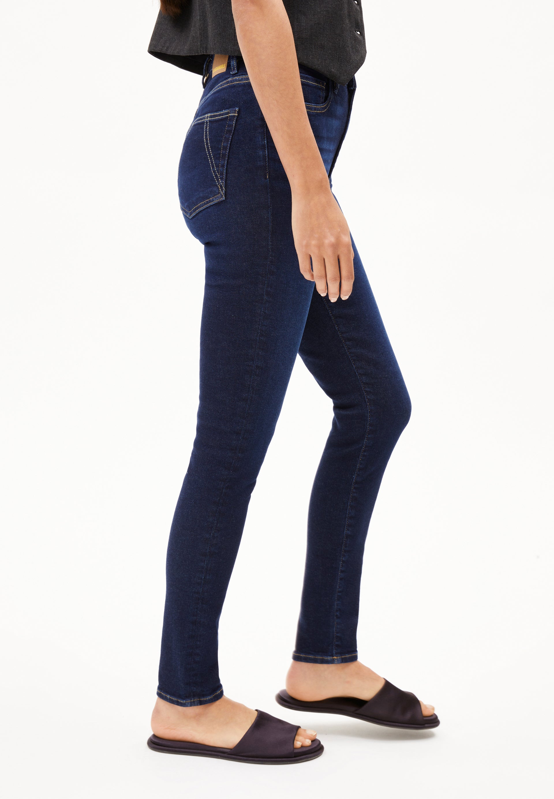 INGAA SKINNY JEAN