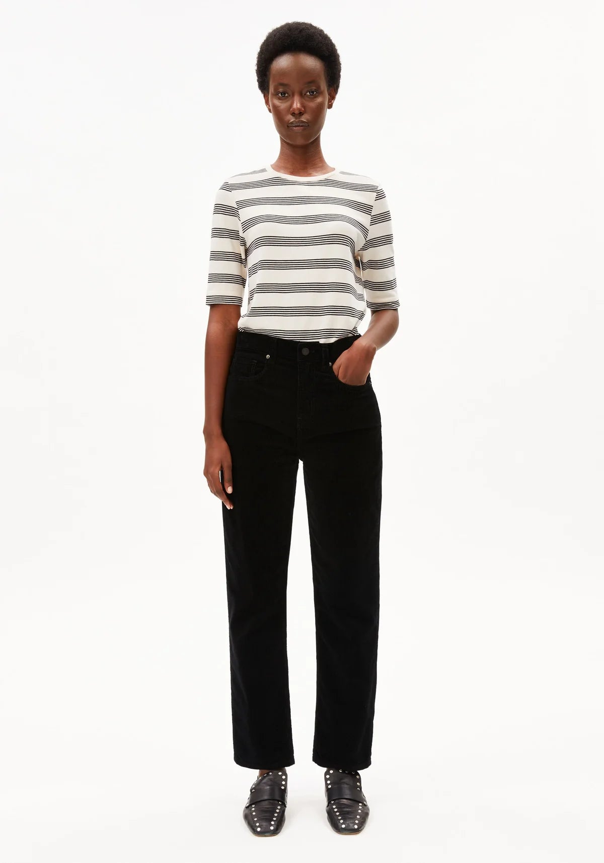 Aaikala High Corduroy Pant – Black