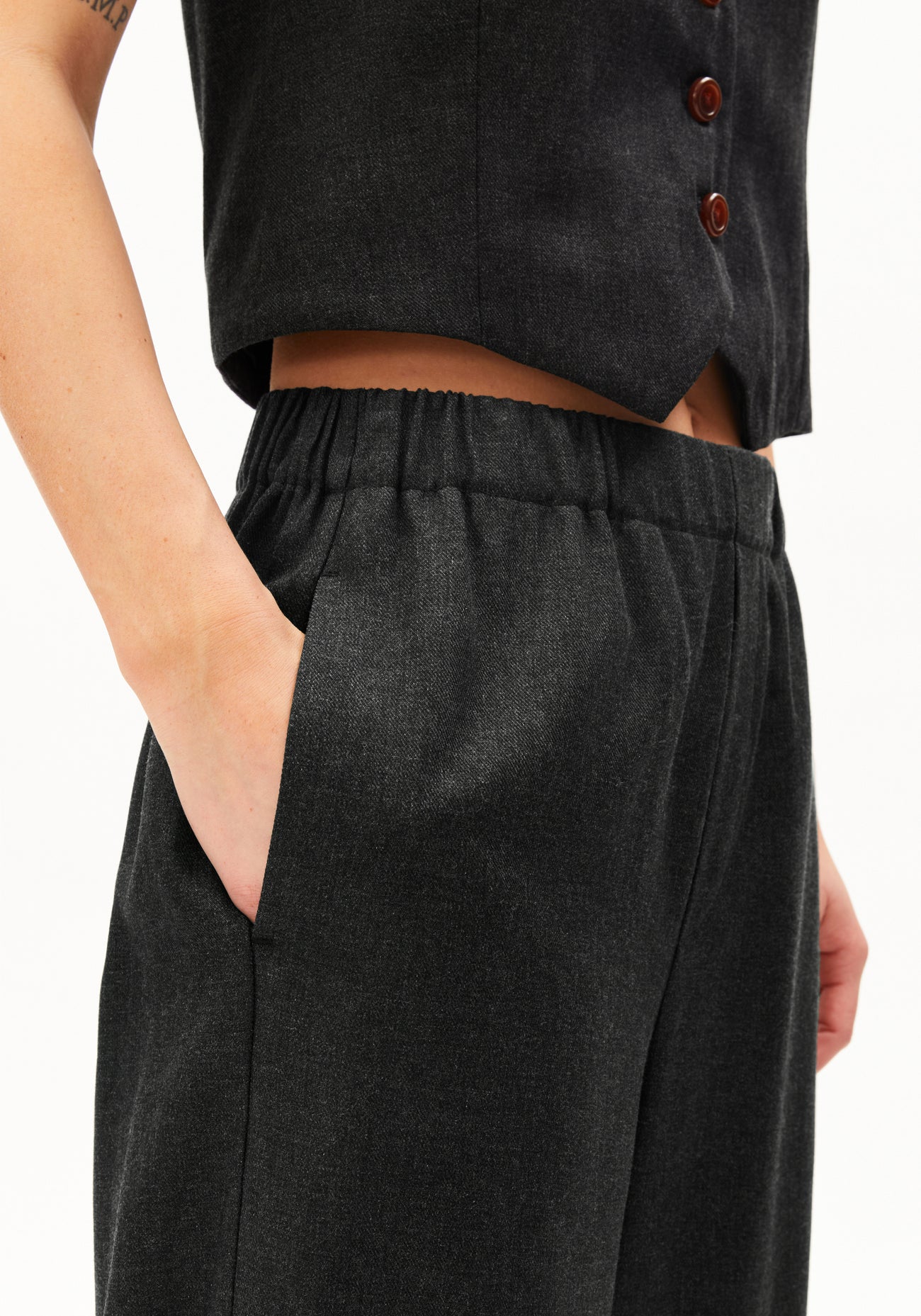 JONVAALIE PREMIUM MEL. Webhose aus TENCEL™