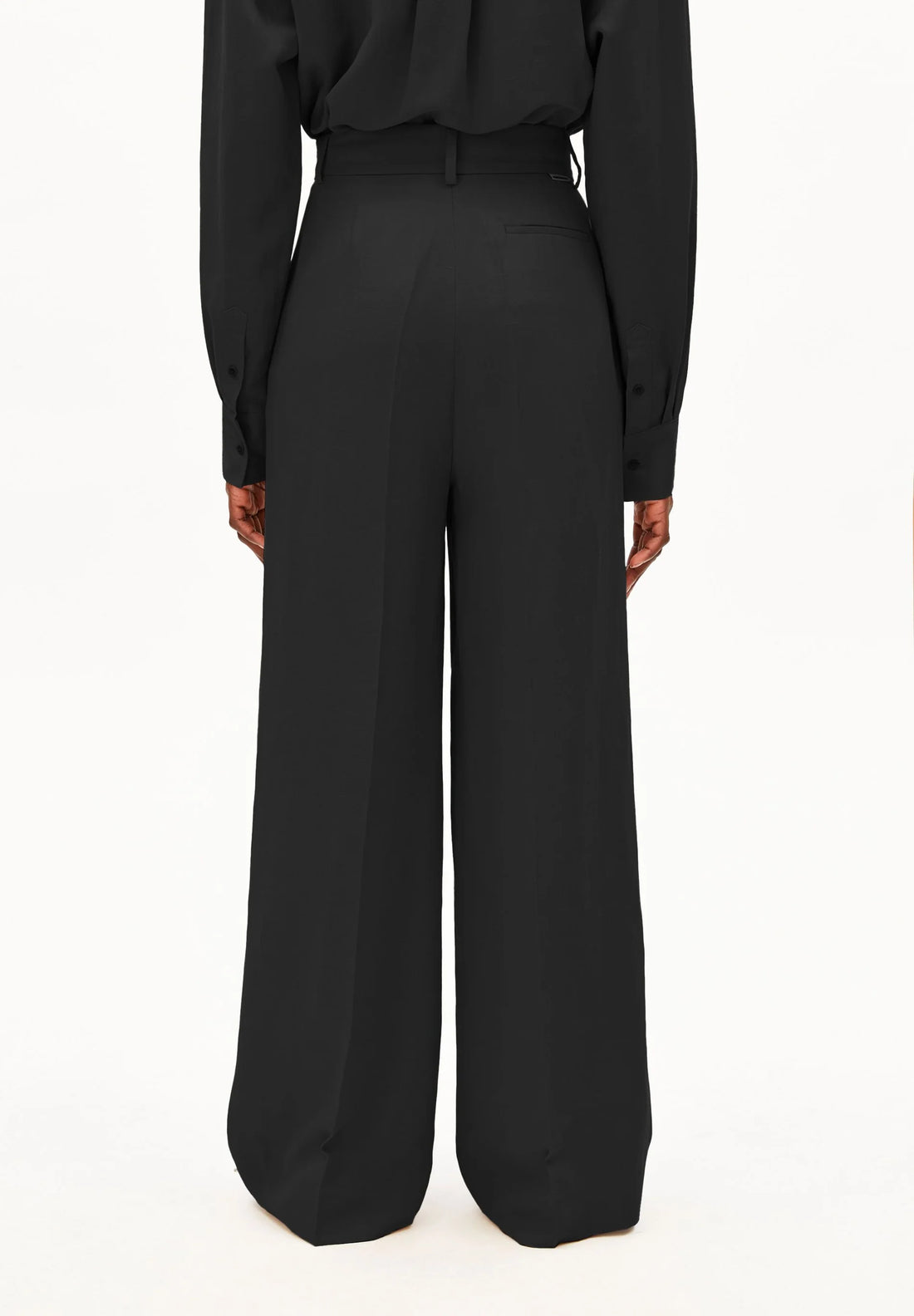 KAAYUA Leinenhose – Wide Leg mit High Waist aus ECOVERO™ Leinen