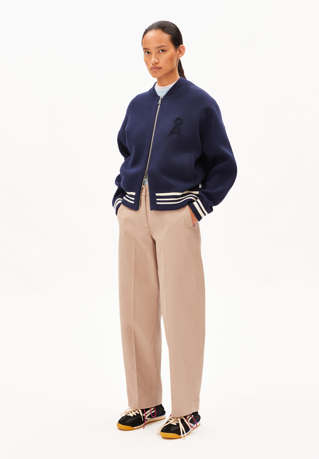 BARREL LEG TWILL PANT aus Bio Baumwolle