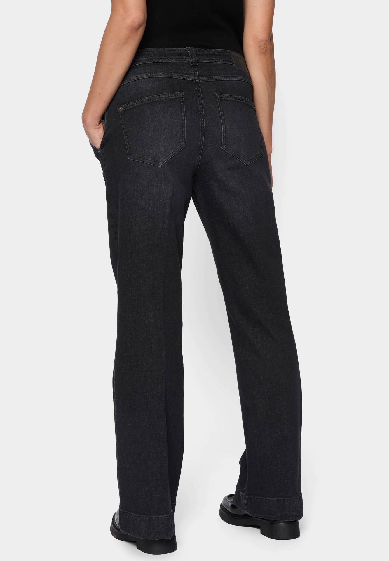 06:02 Wide Leg Classy in dark grey used – Elegante Wide Leg mit ausgestelltem Bein und Bügelfalte