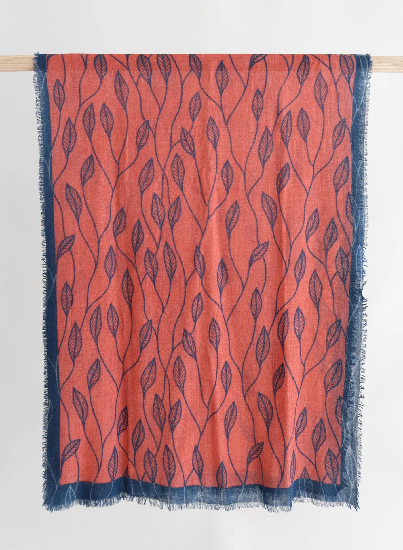 SECRET GARDEN – Wollschal