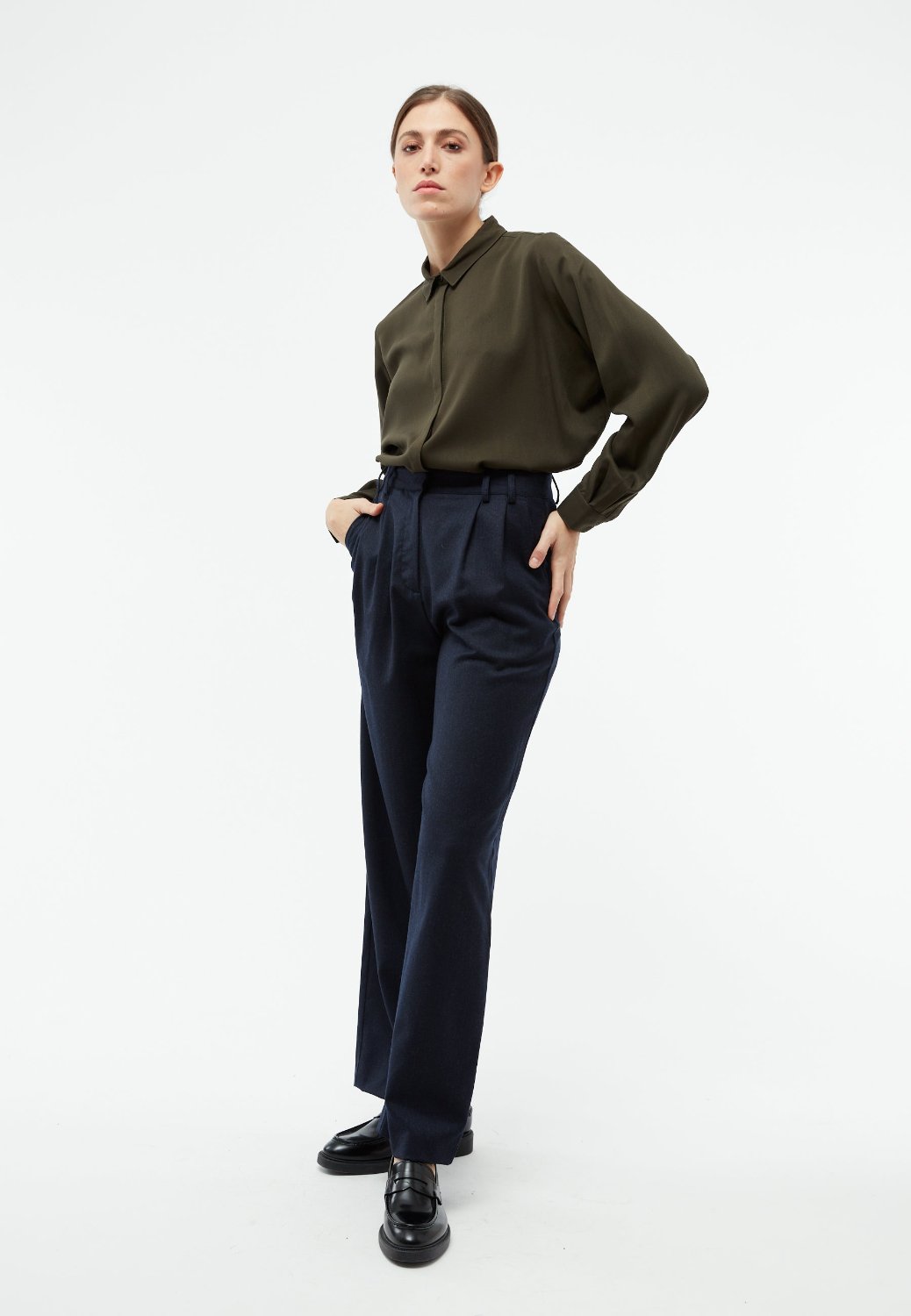 GBLiz in Midnight Blue – Wollhose