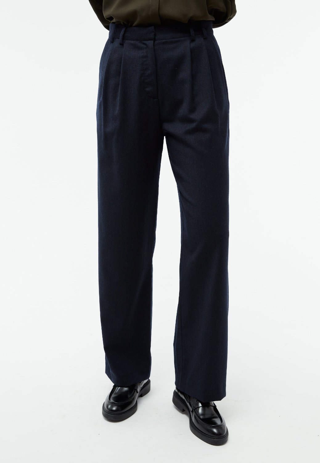 GBLiz in Midnight Blue – Wollhose