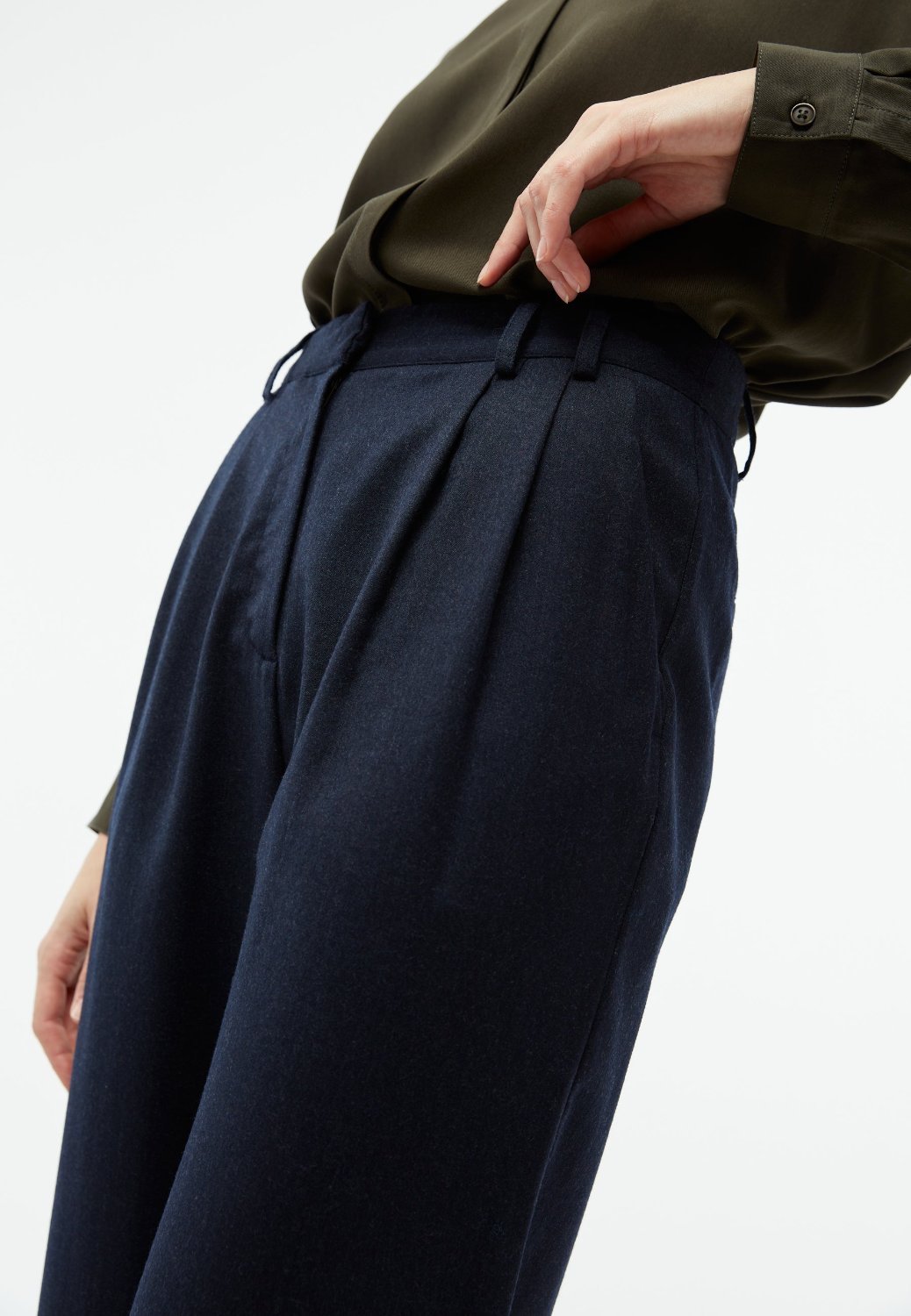 GBLiz in Midnight Blue – Wollhose