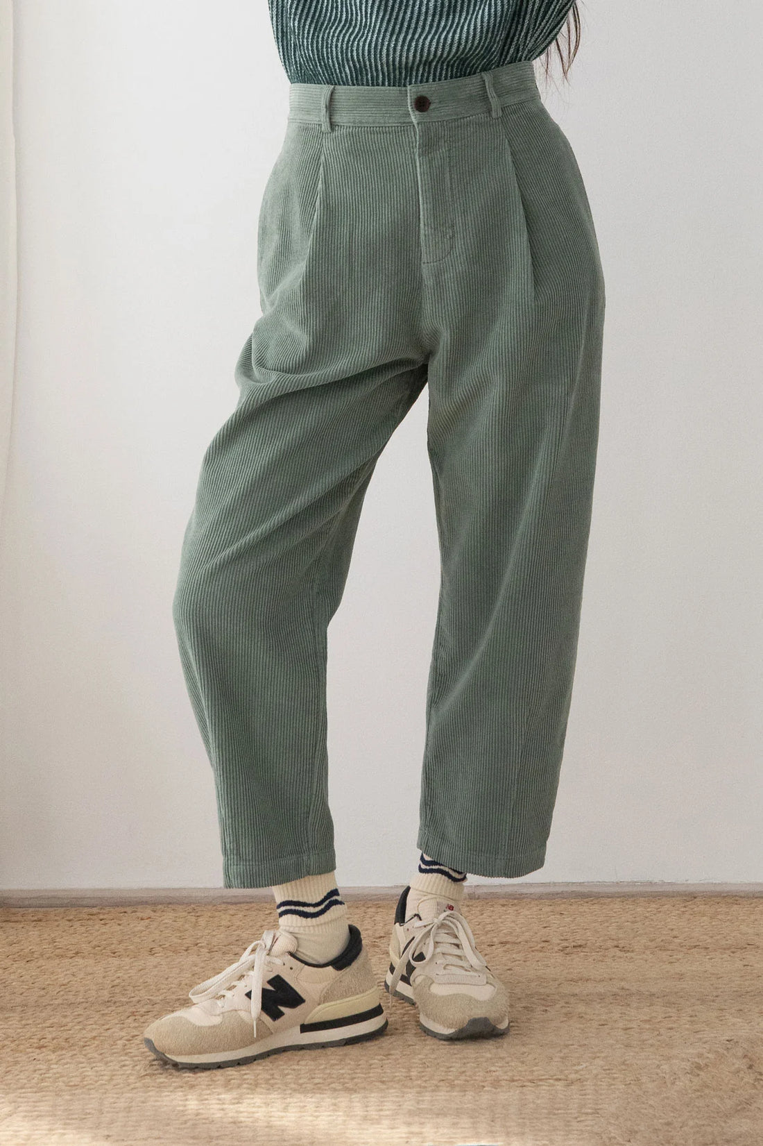 Haruku Corduroy - Washed Green