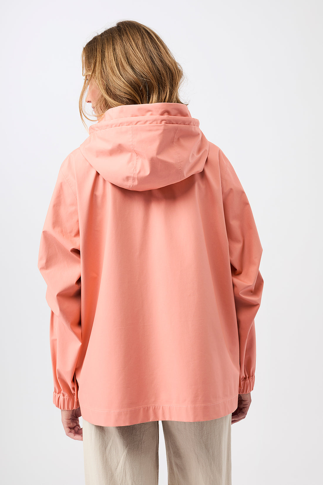 Regenparka aus Bio-Baumwolle – wasserdicht & urban