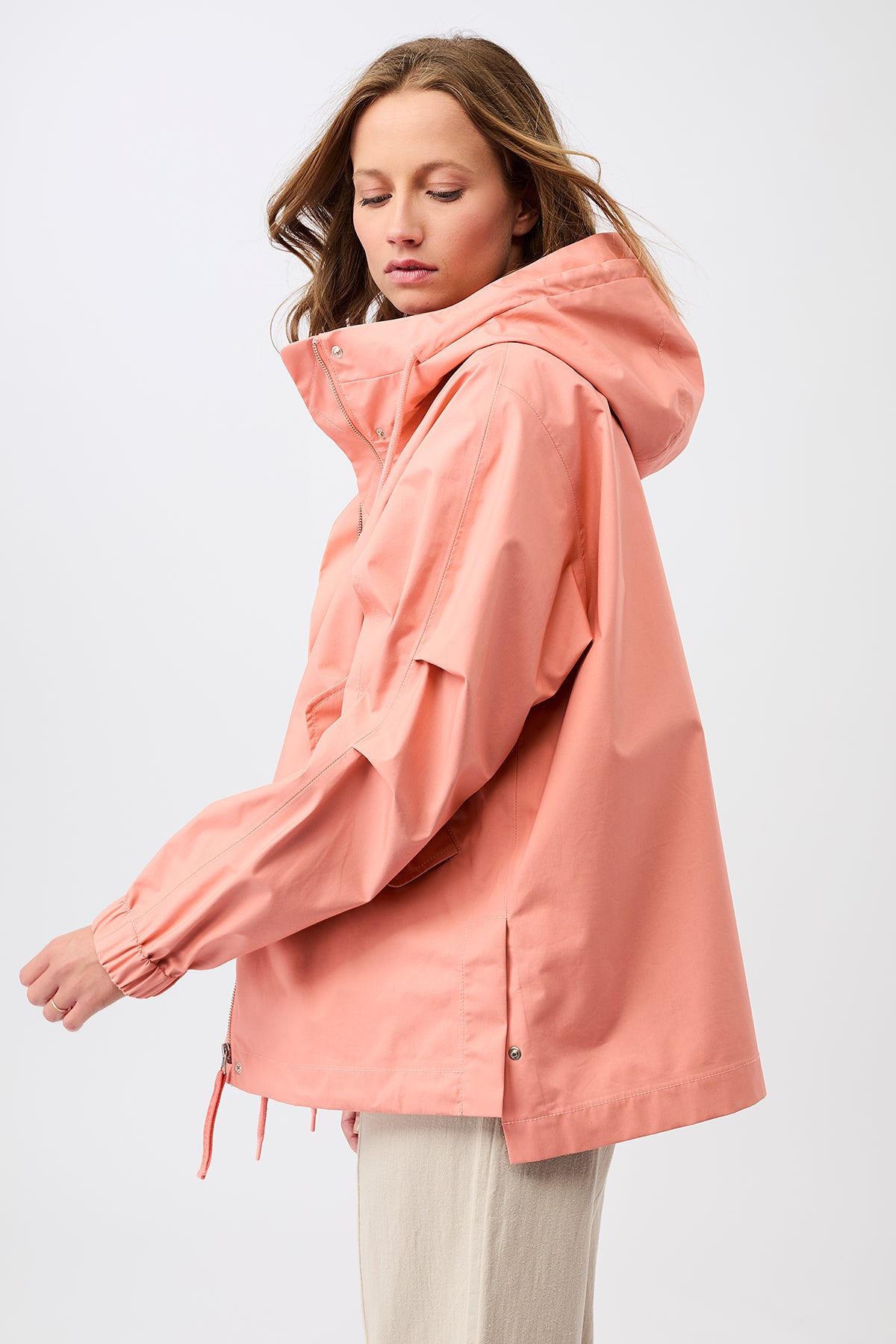 Regenparka aus Bio-Baumwolle – wasserdicht & urban