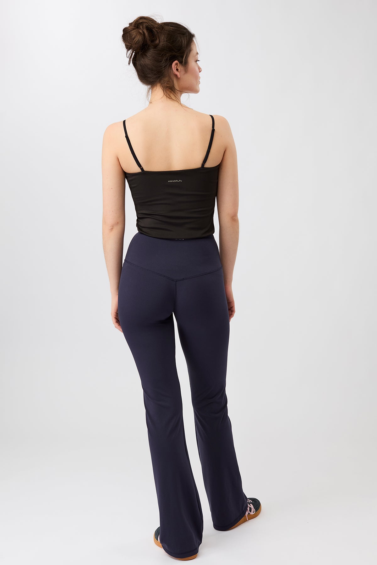 HOSE SPORTS FLARED Performance Pants mit ausgestelltem Bein