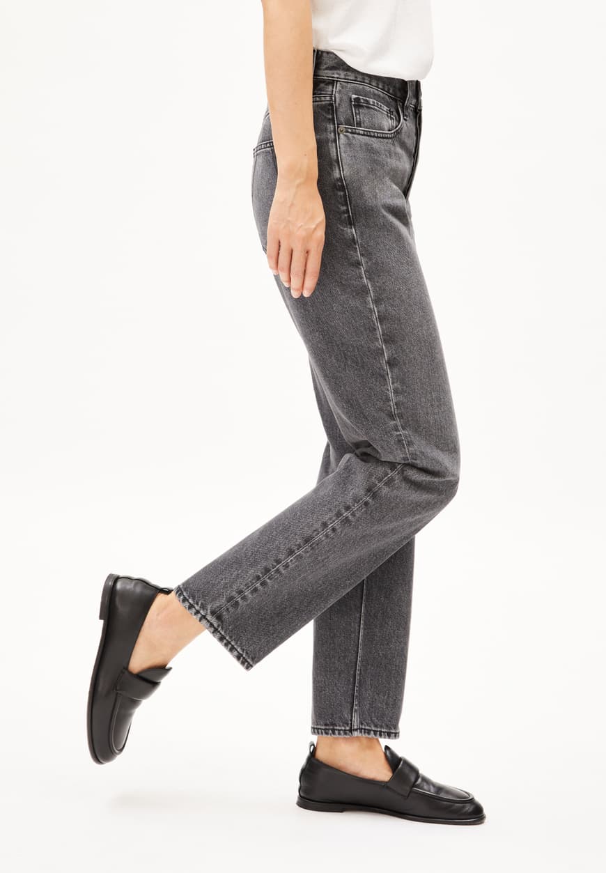 JEANSHOSE AAIKALA