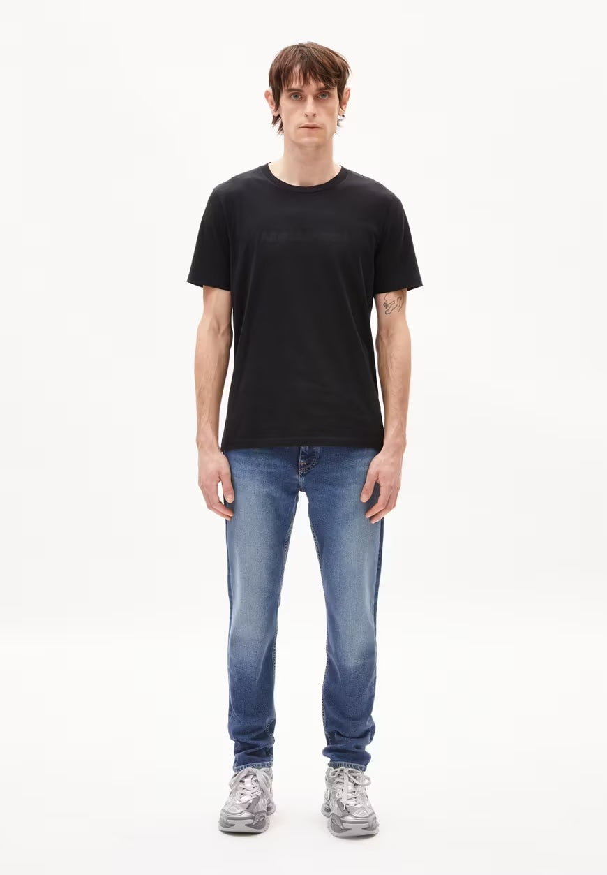 AARJO TARPA IN DIVE – JEANS TAPERED LEG MID WAIST RECYCELTER BAUMWOLL MIX COMFORT-STRETCH