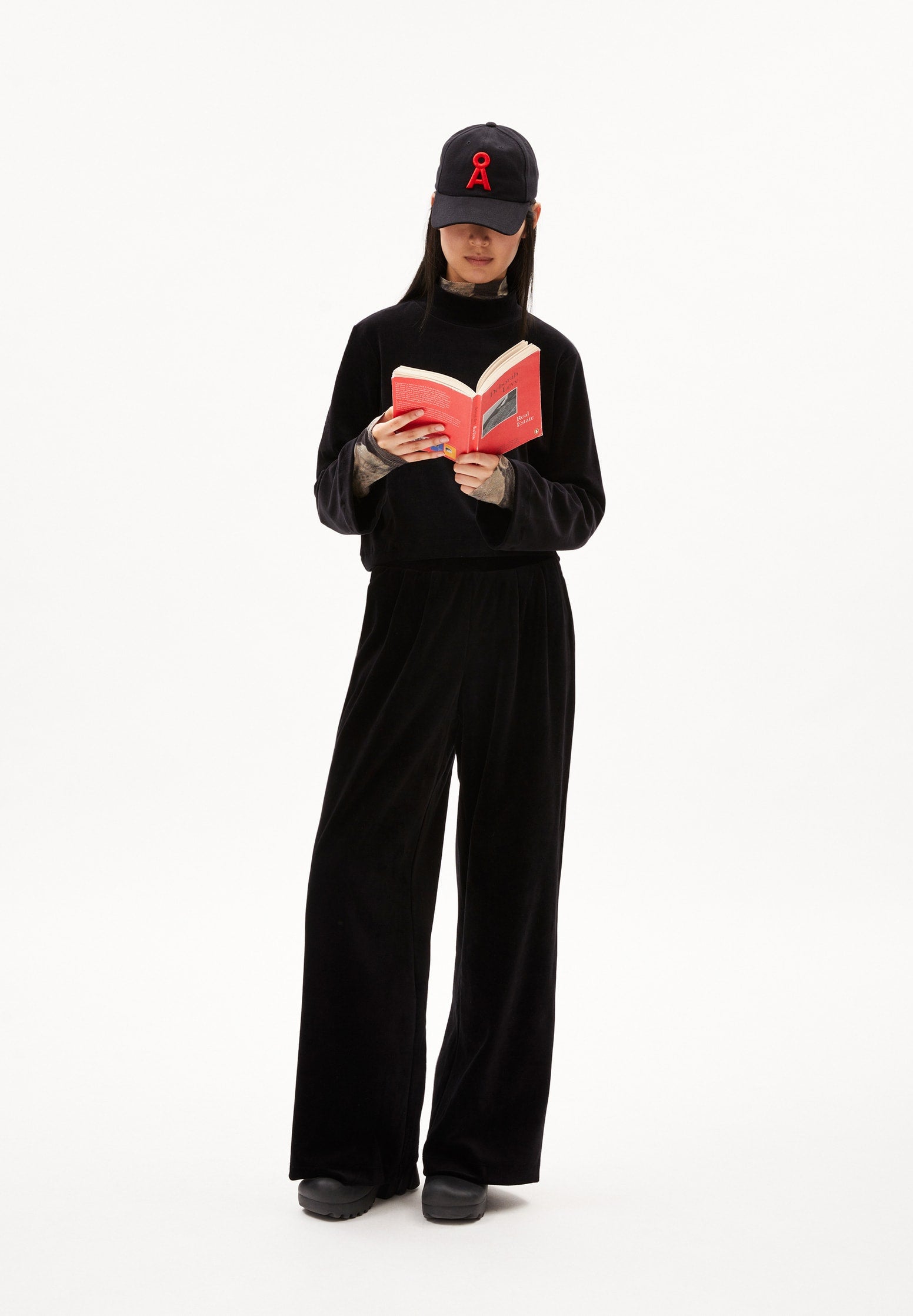 JUANAA VELVET – JERSEYHOSE AUS BIO-BAUMWOLLE IN SCHWARZ