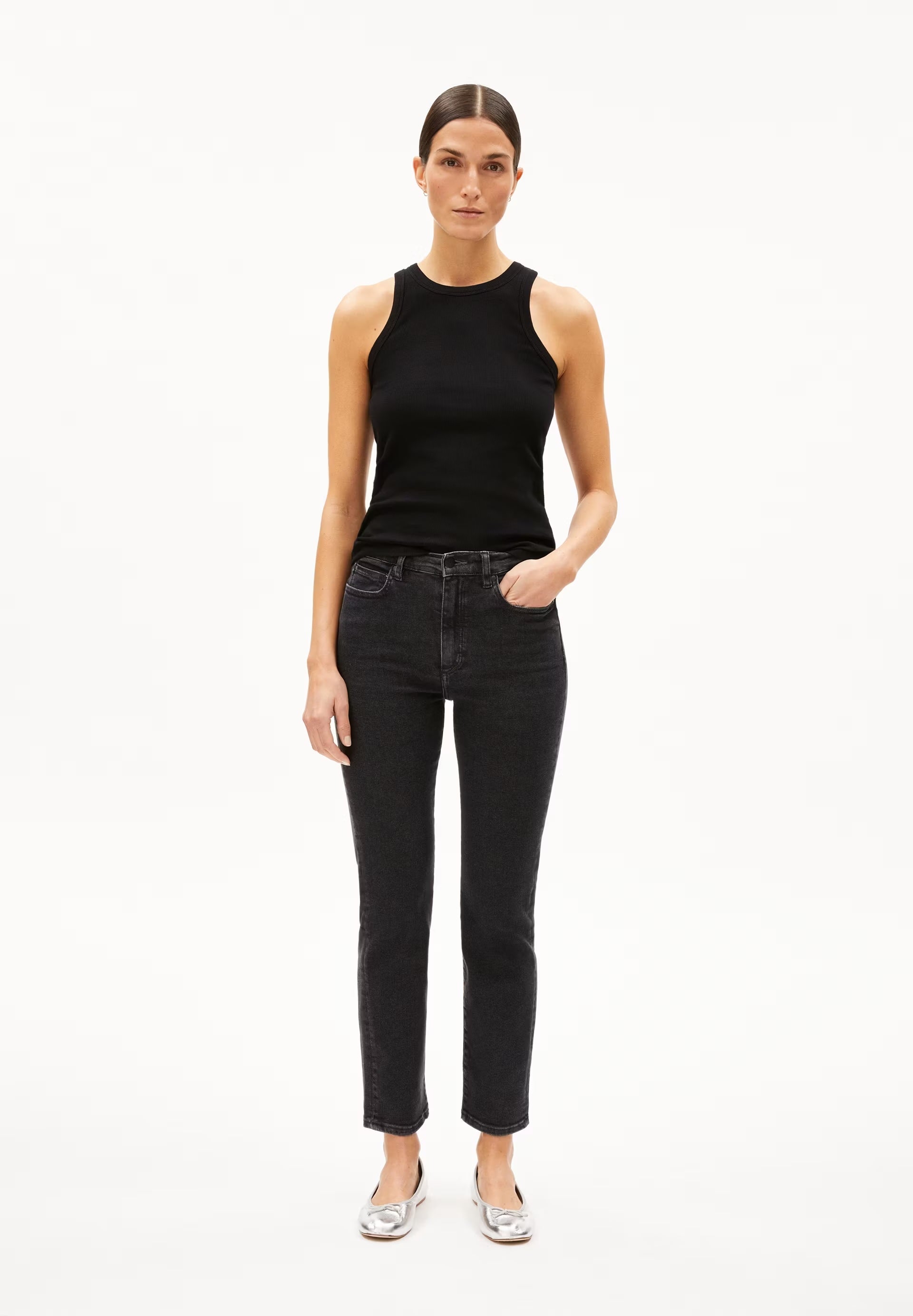 LEJAANI IN BLACKISH – JEANS STRAIGHT LEG HIGH WAIST ANKLE BIO-BAUMWOLL MIX X-STRETCH