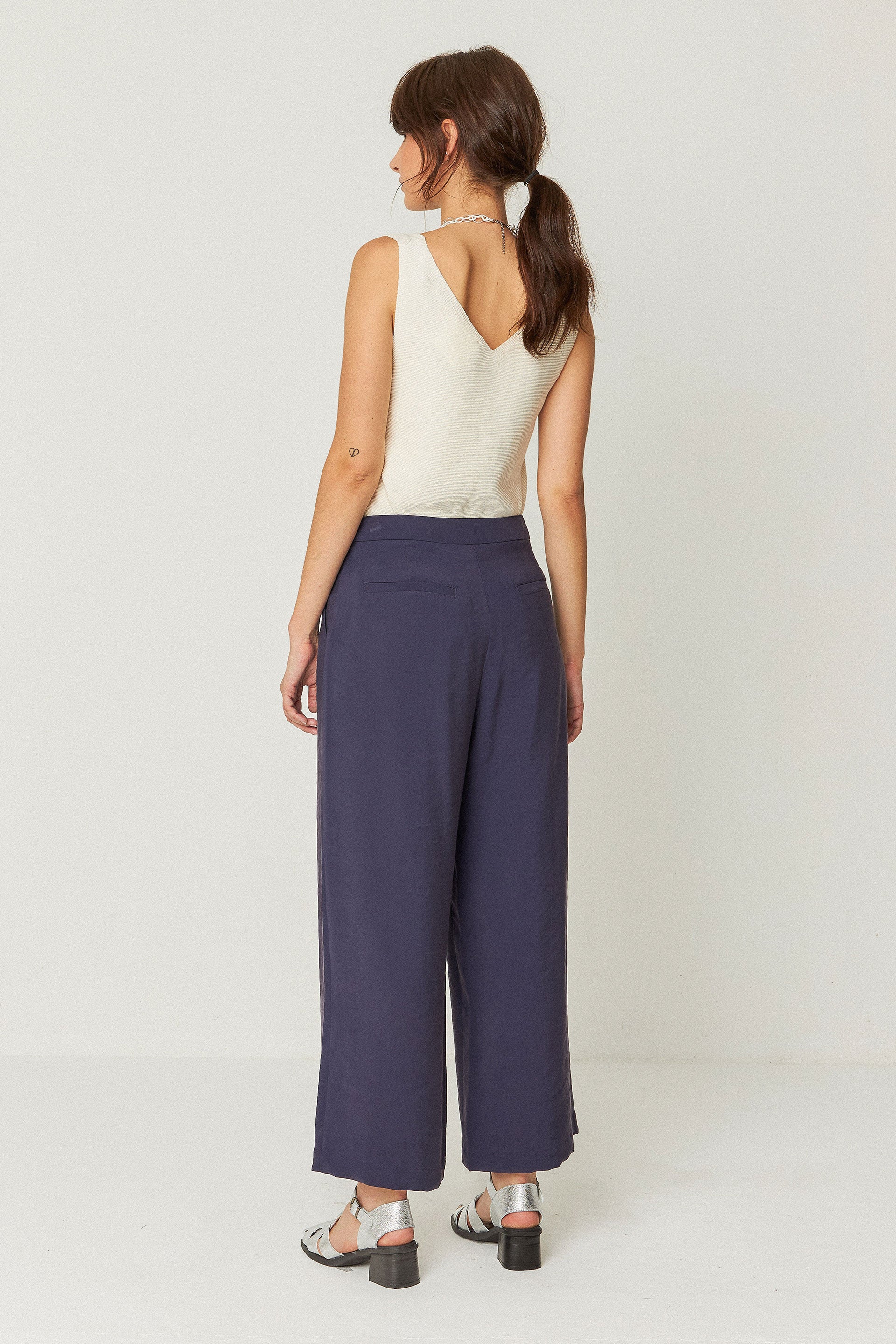 ILIA HOSE