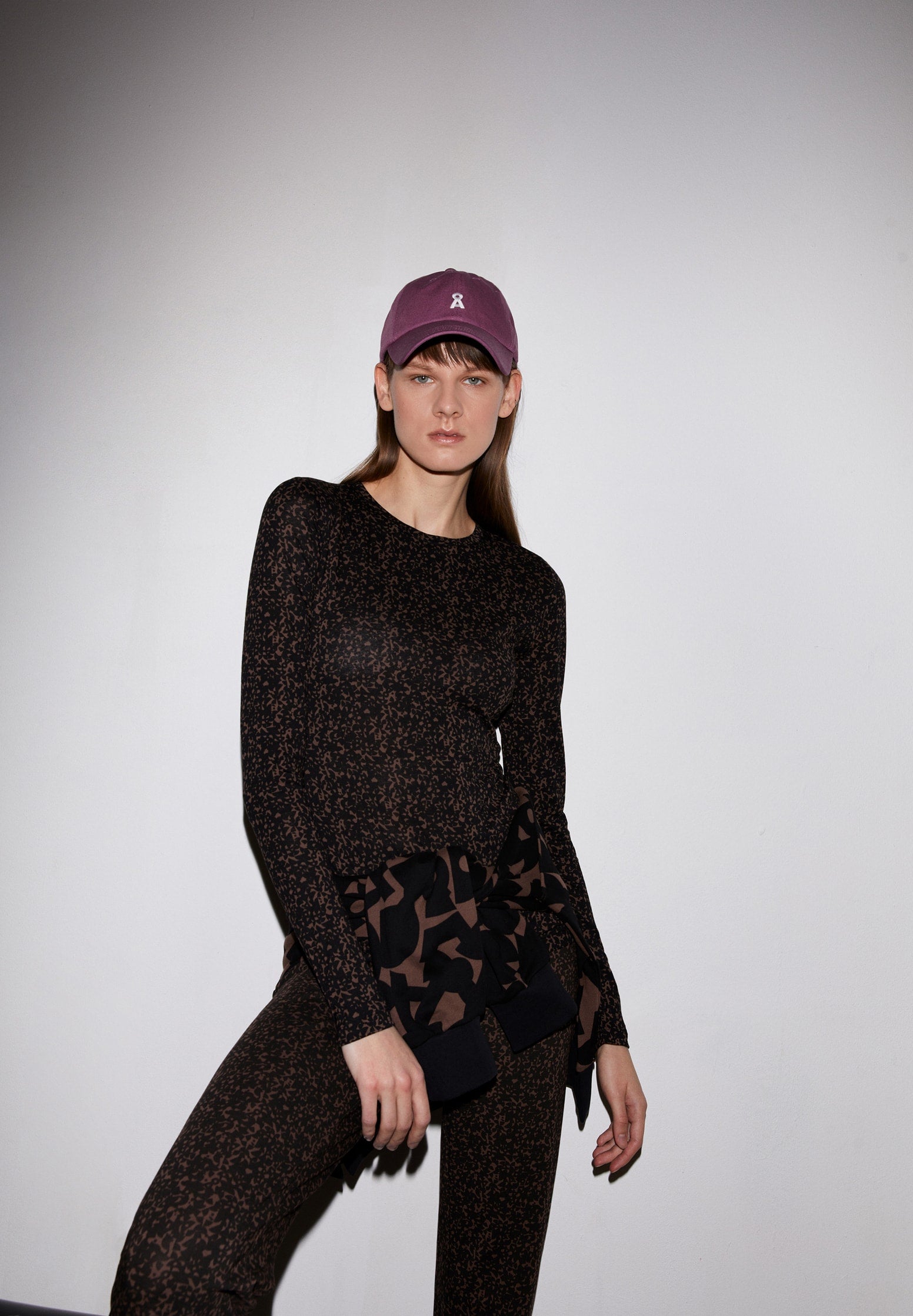 RICCAARDA ABSTRACT Longsleeve Slim Fit aus Bio-Baumwolle