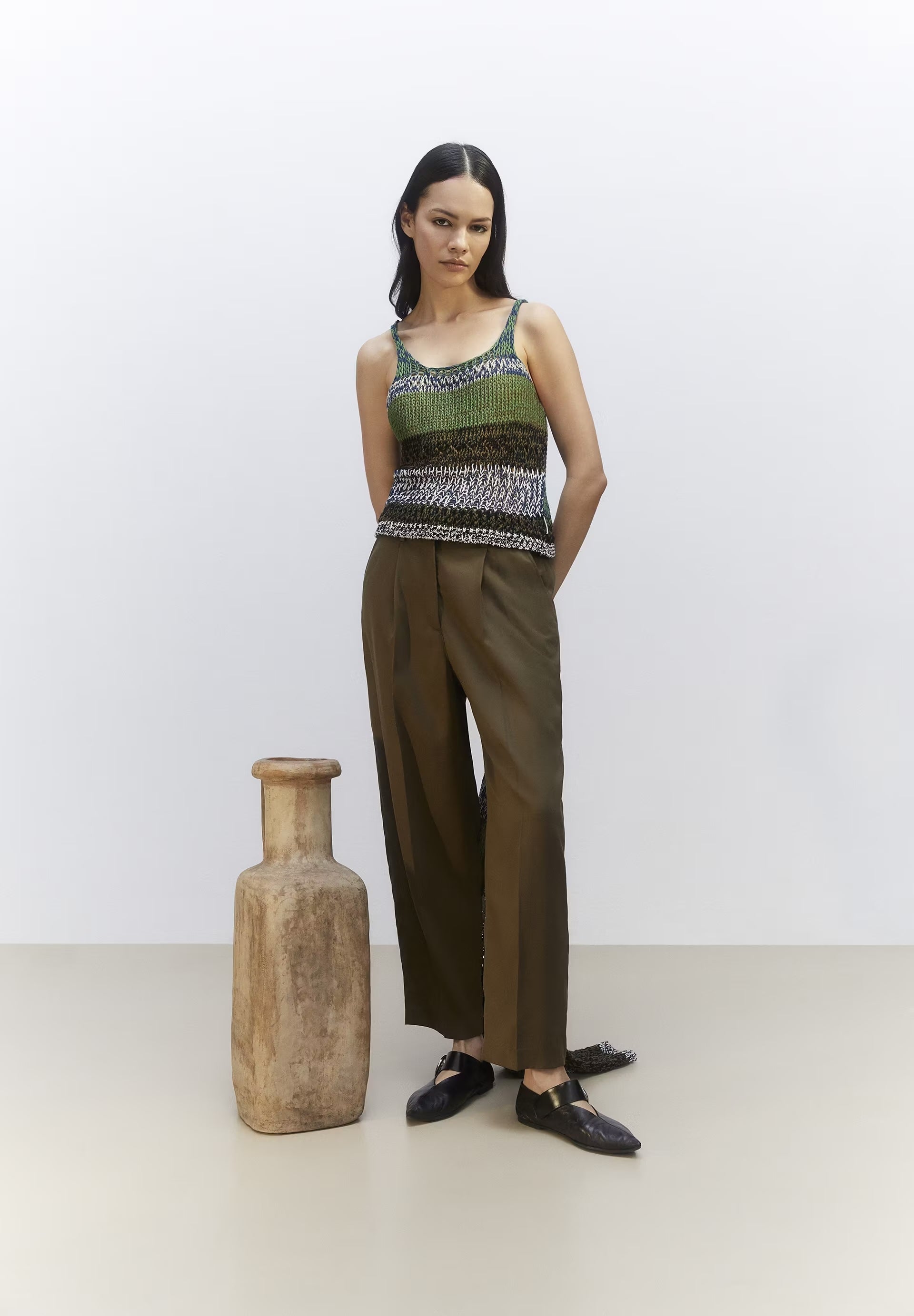 SANDRINAA TAPERED IN DRIED MOSS – WEBHOSE AUS TENCEL™ X REFIBRA™ LYOCELL