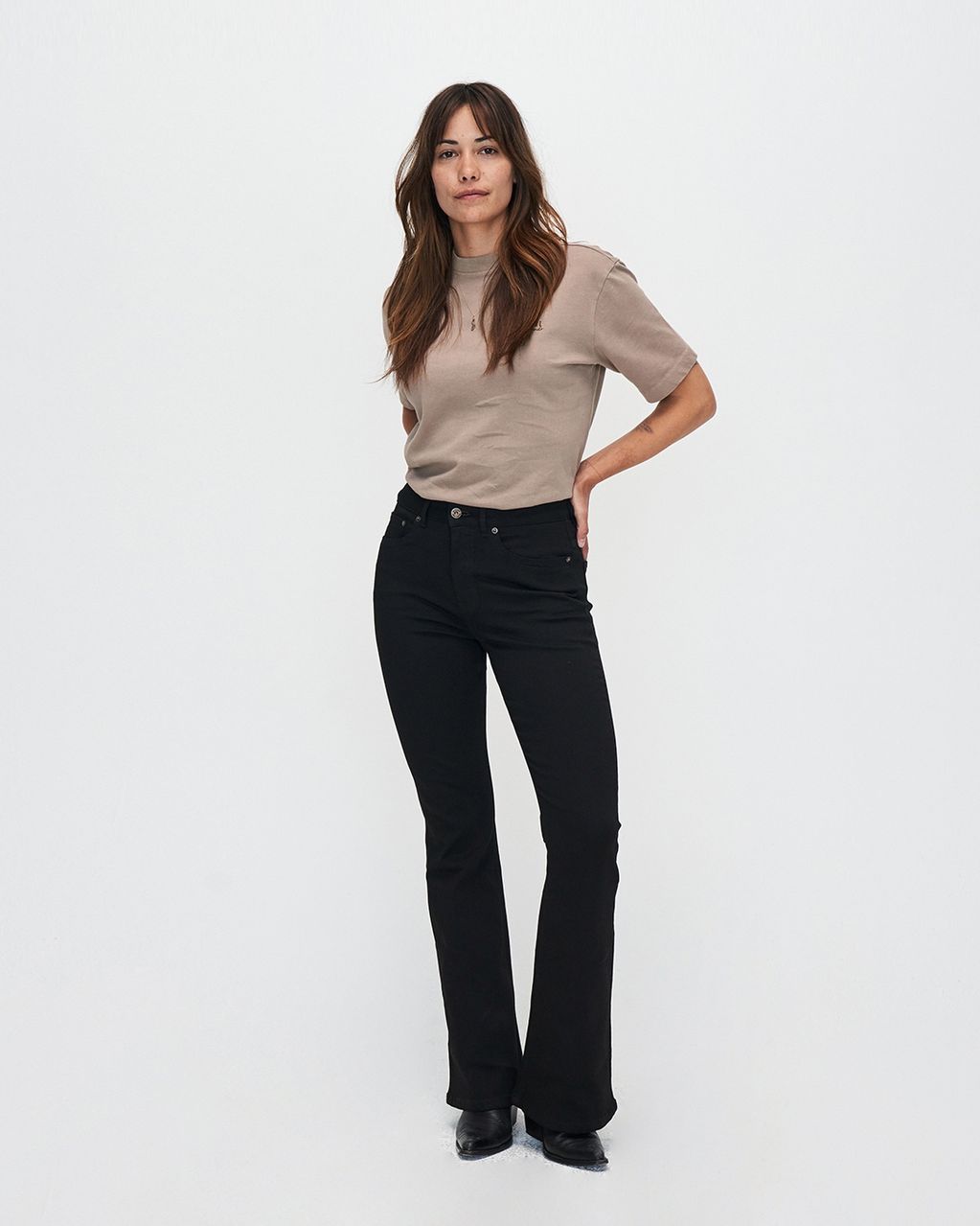 Lisette Flare