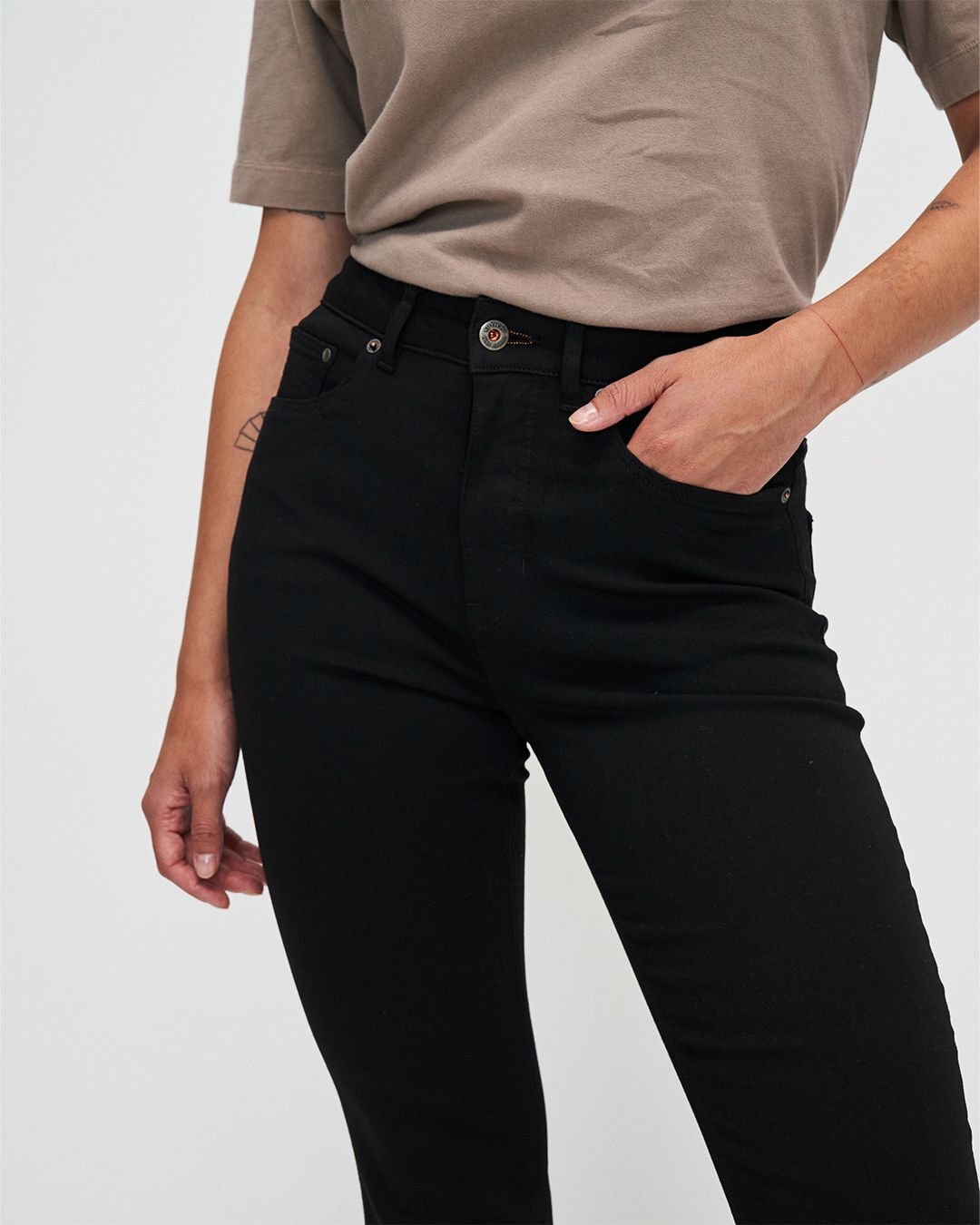 Lisette Flare