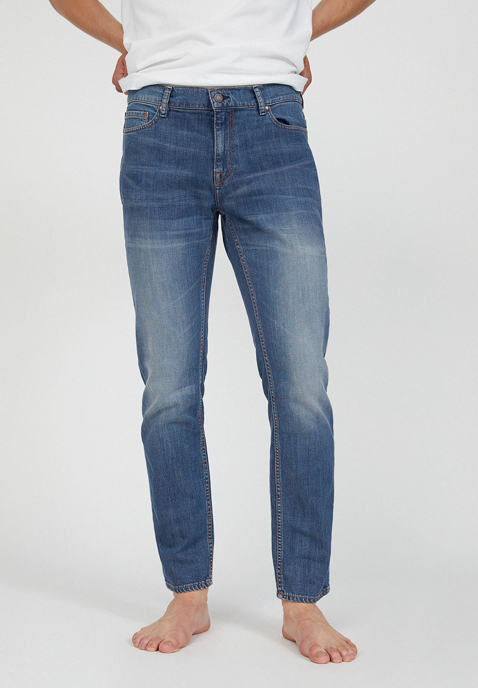 IAAN JEANS