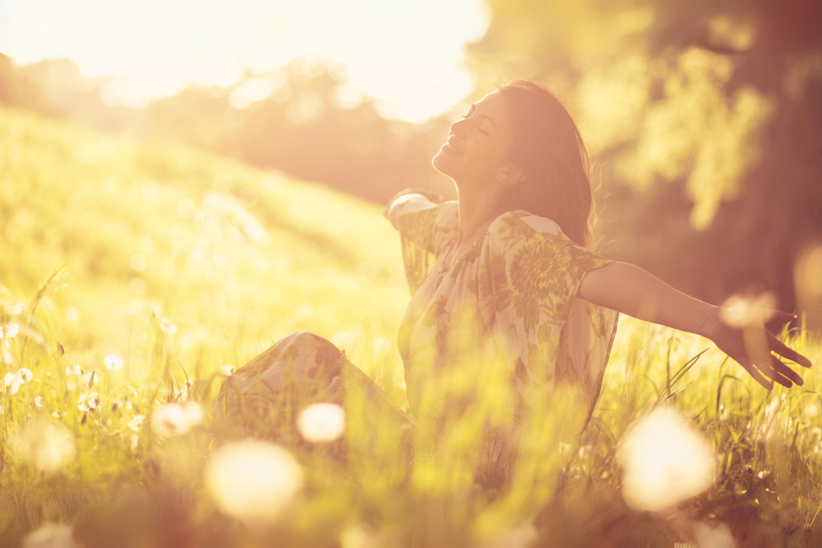 Sommerfreude und Sonnenschutz: Die richtige Kleidung für heiße Tage