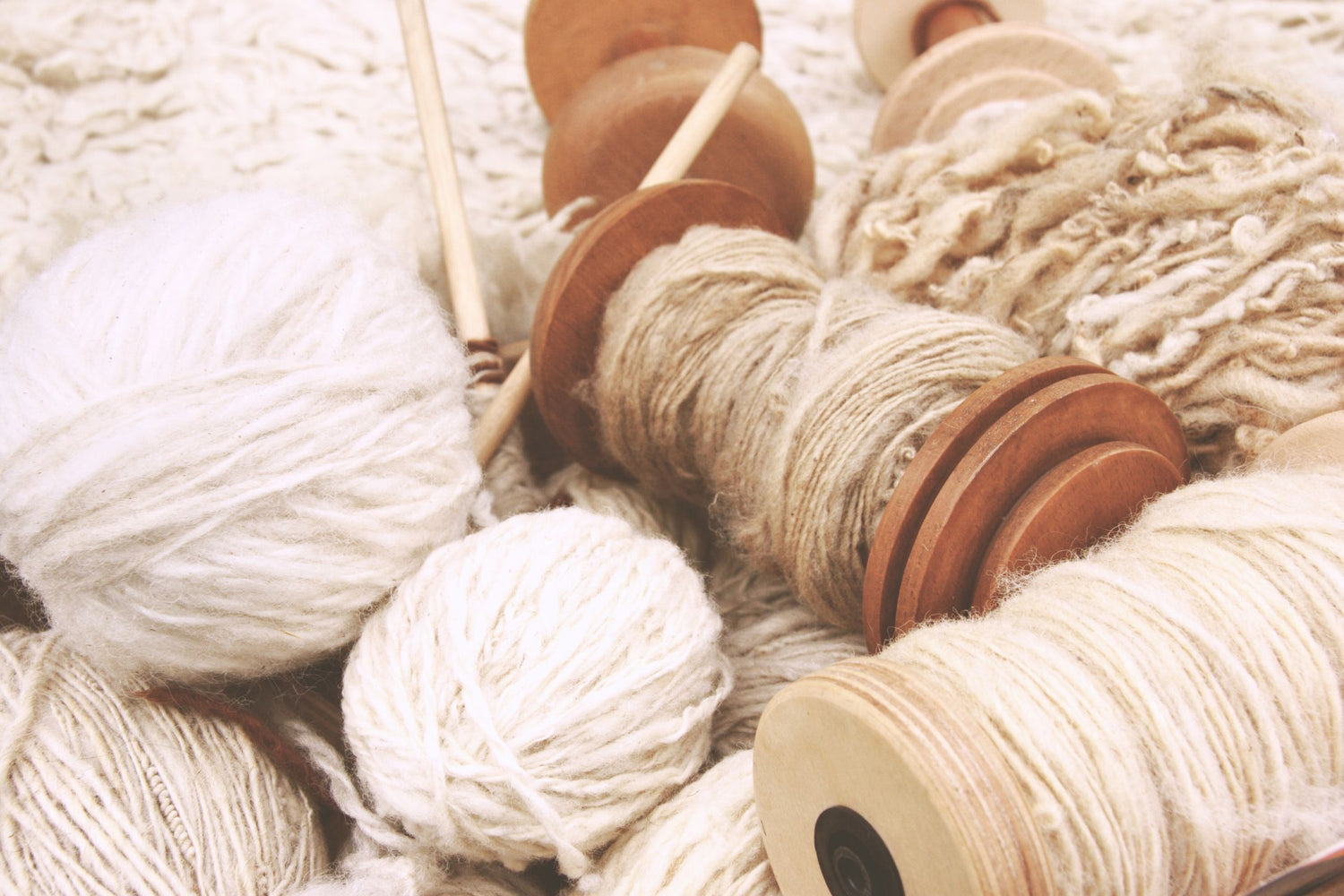 Natürliche Wärme: Die Vielfalt nachhaltiger Wolle in der Modeindustrie