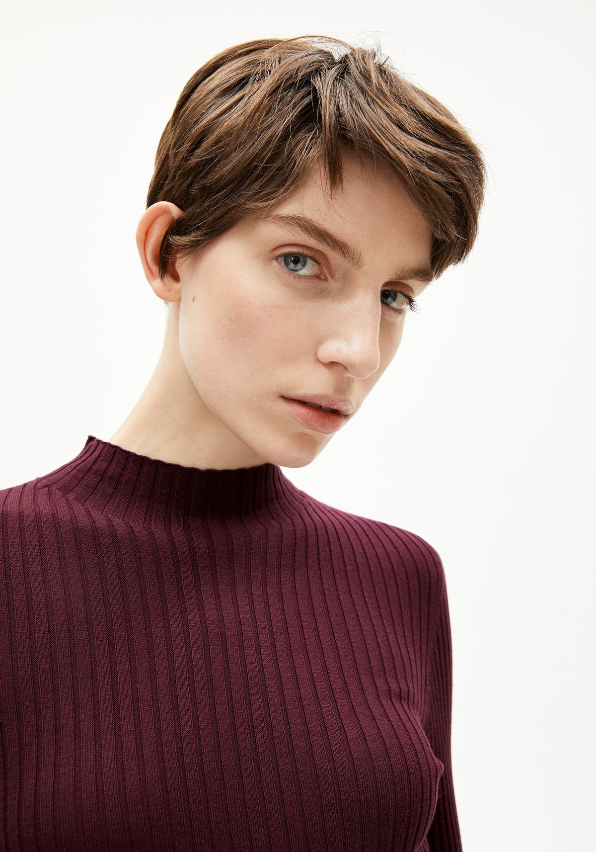 ALAANIA KNIT SWEATER dark cranberry