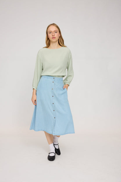 Crinkle Wide Sleeve Blouse LENZING™ECOVERO™ in misty jade – Bluse mit weiten Ärmeln aus Viskose