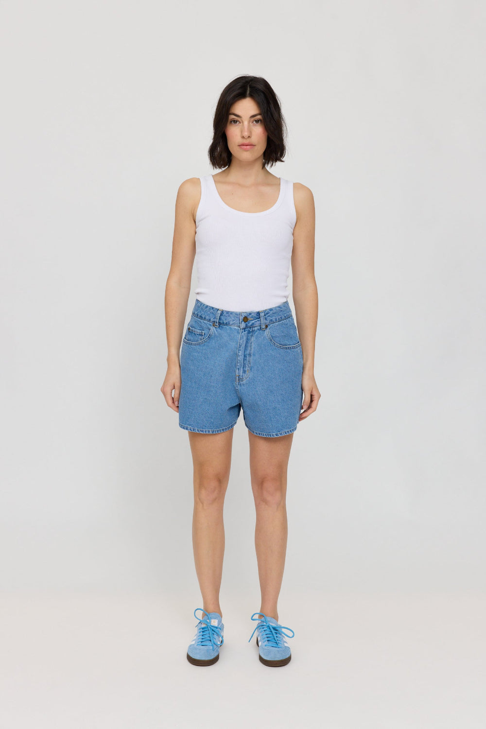 5-Pocket Denim Shorts Organic Cotton in light blue wash – kurze Jeans aus reiner Biobaumwolle