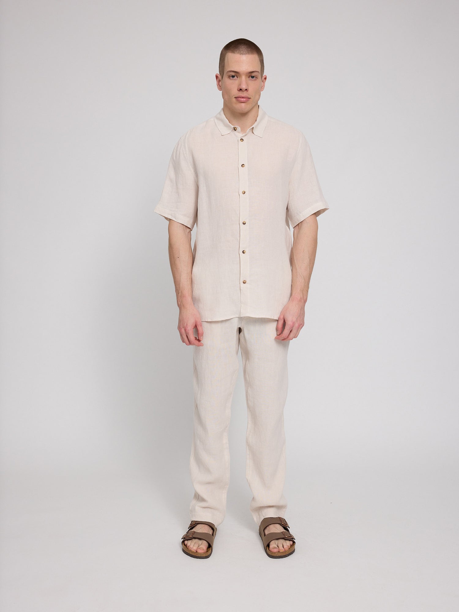 Shortsleeve Linen Shirt – Leichtes Leinenhemd für Sommer