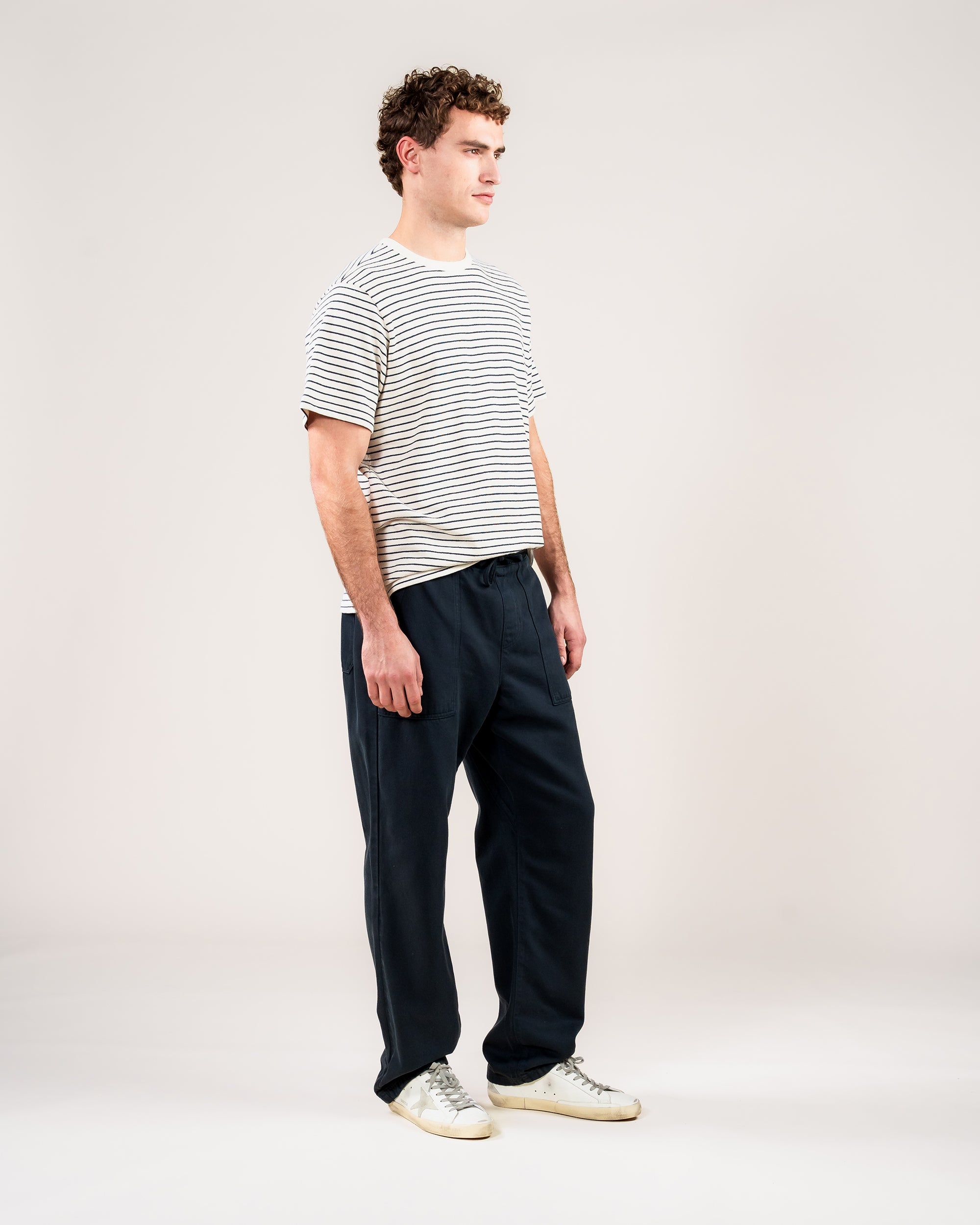 Liam Striped Tee – Gestreiftes T-Shirt aus Bio-Baumwolle