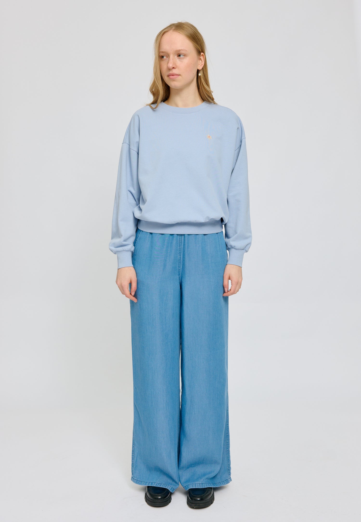 Back Print Sweatshirt – Loose Fit aus Bio-Baumwolle