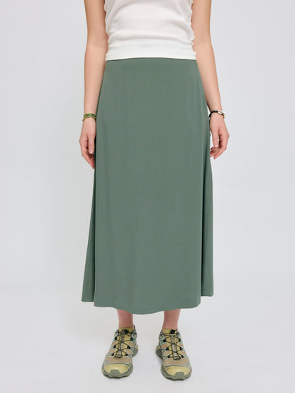 Midi-Rock aus LENZING™ ECOVERO™ Viskose