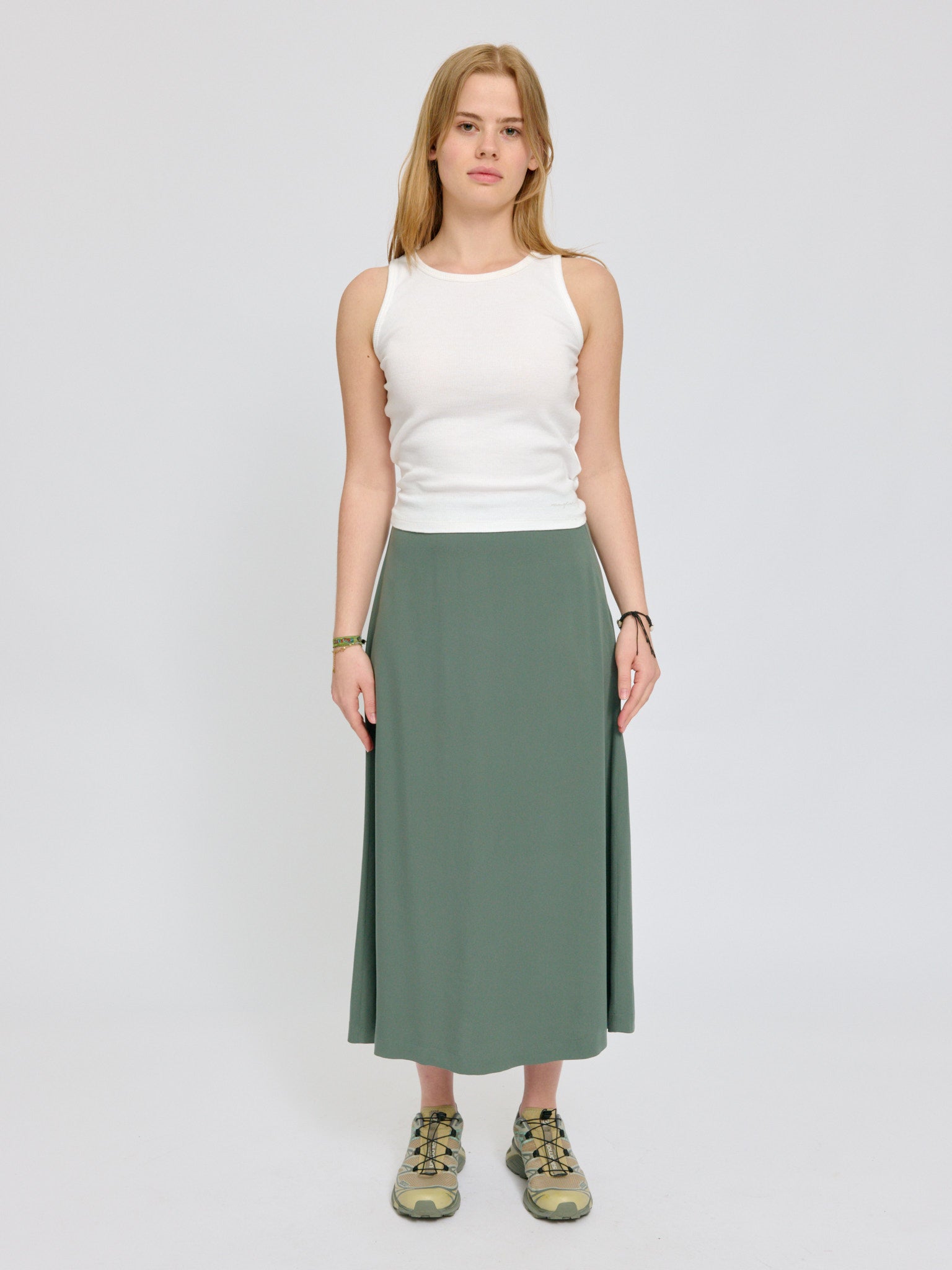 Midi-Rock aus LENZING™ ECOVERO™ Viskose